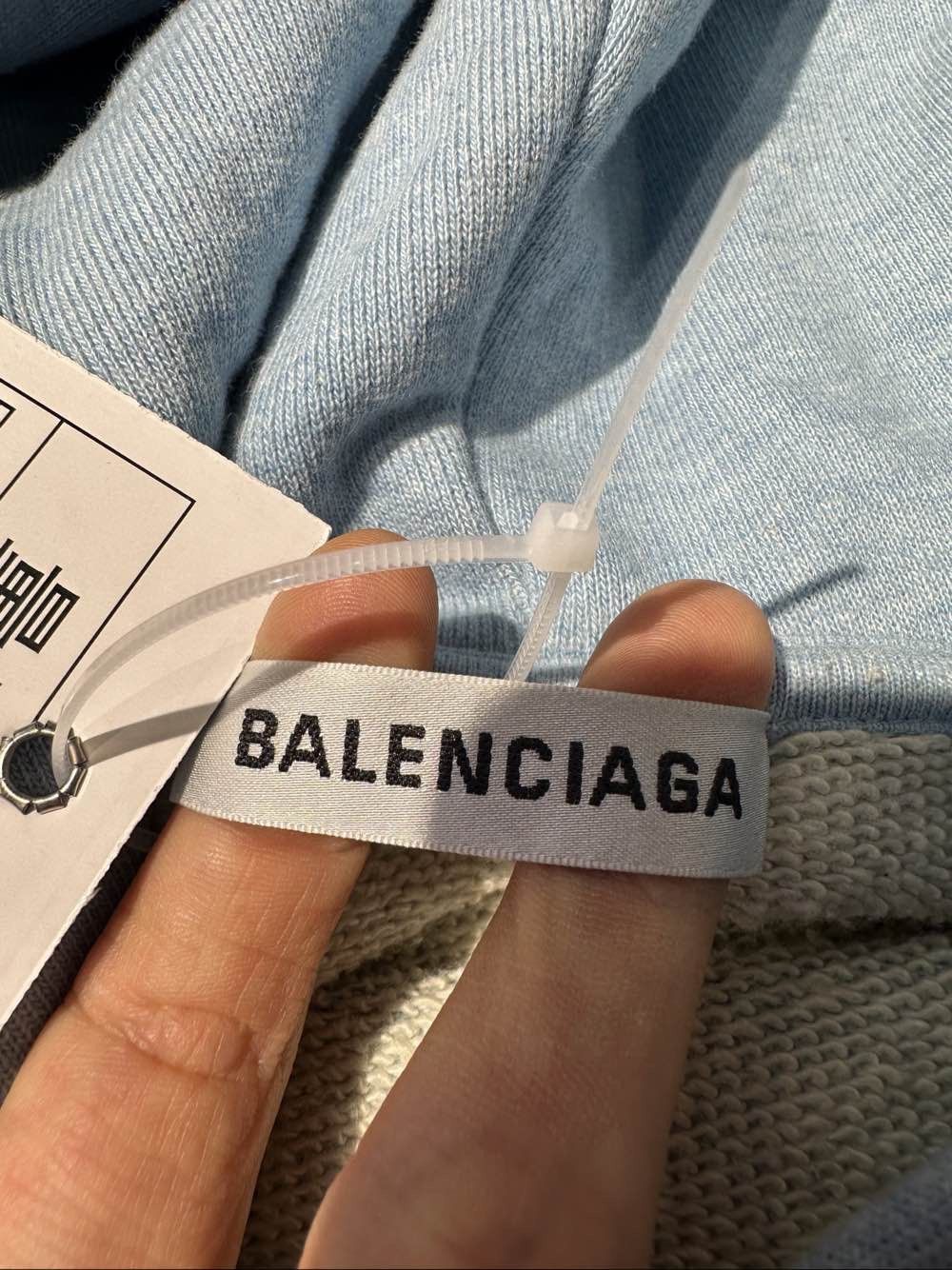 Balenciaga Balenciaga BB Logo Hoodie Blue Size S Size US S / EU 44-46 / 1 - 3 Thumbnail