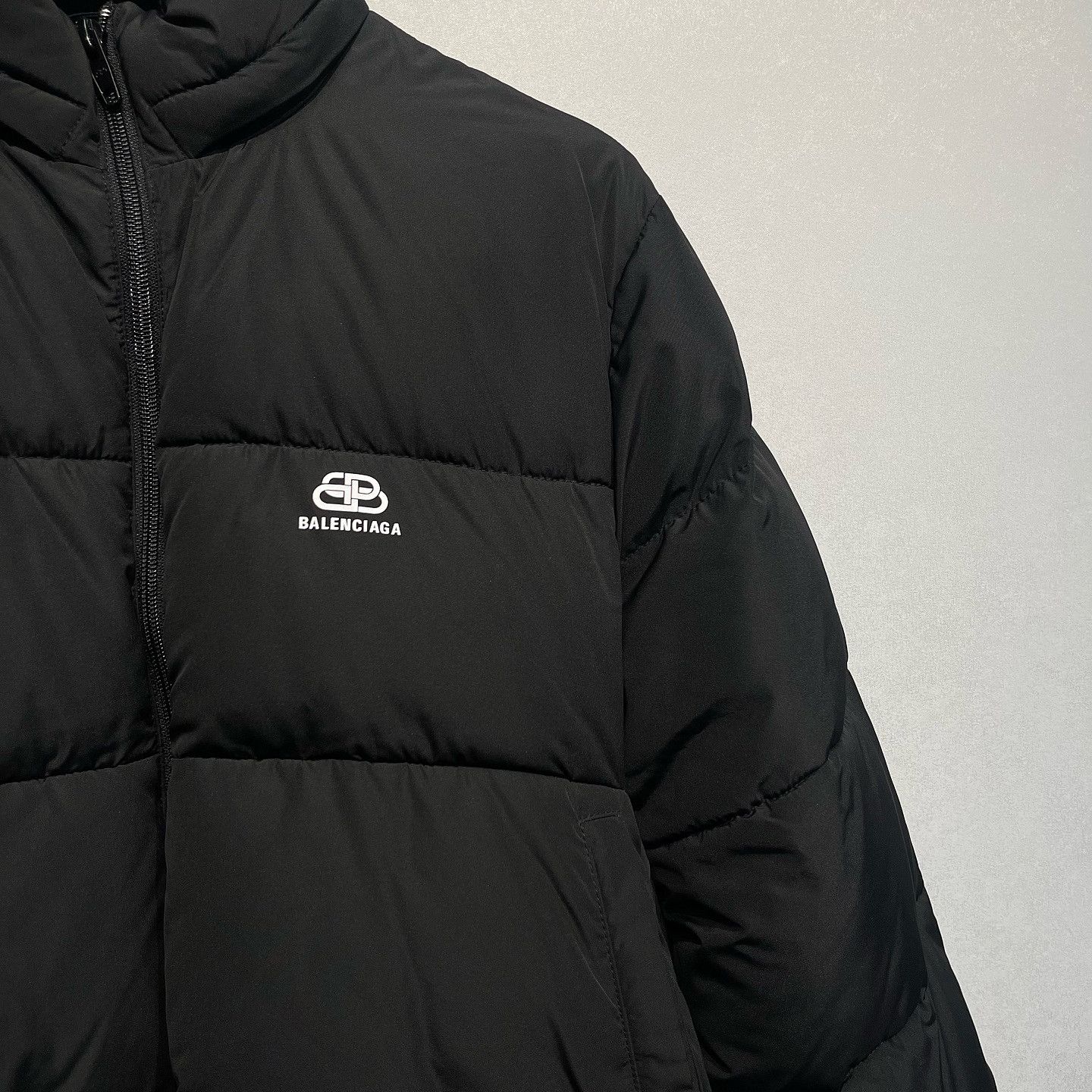 Balenciaga Balenciaga Logo Puffer Jacket Size 34 Size XS / US 0-2 / IT 36-38 - 5 Thumbnail