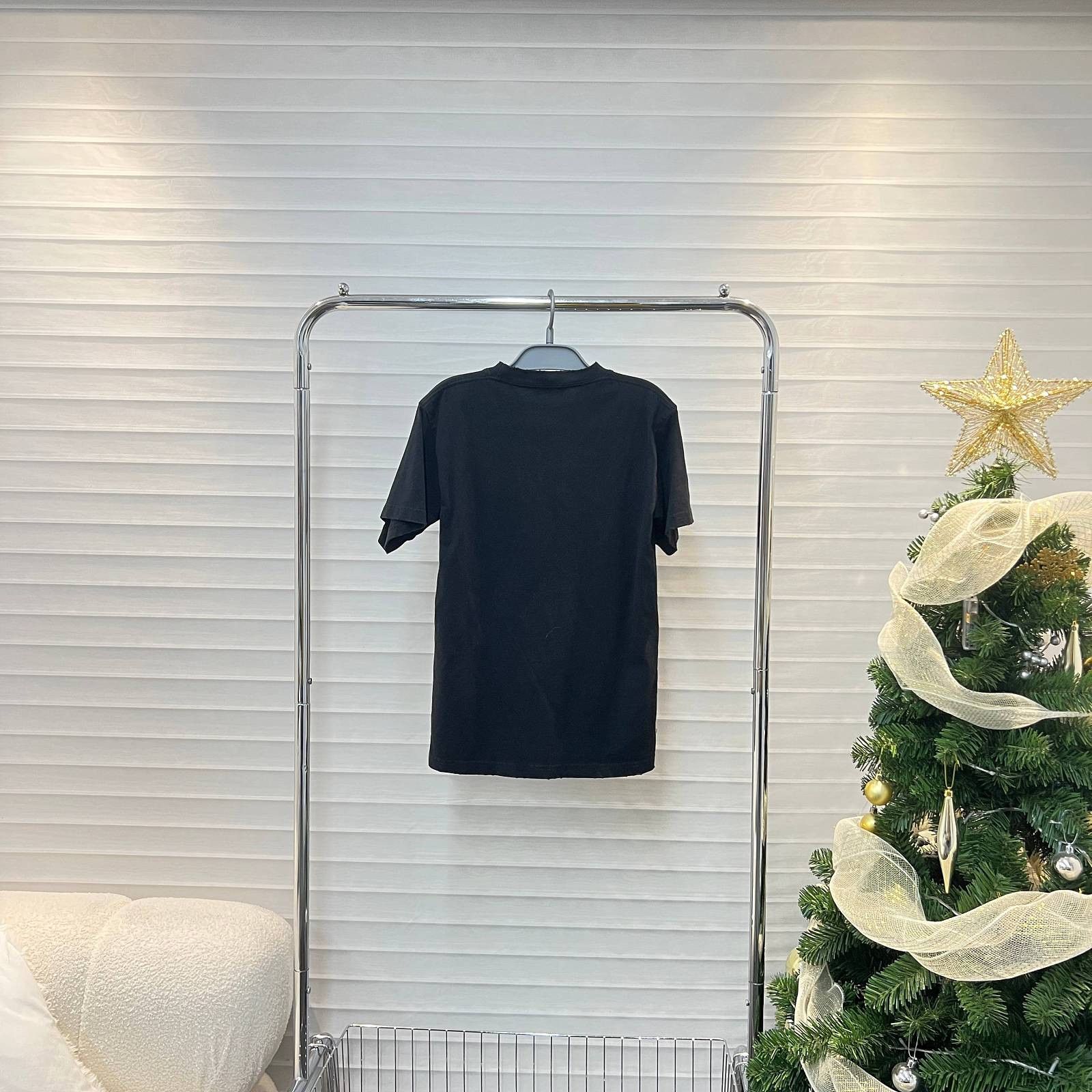 Balenciaga Balenciaga Free Print T-Shirt Black Size XS Size US XS / EU 42 / 0 - 2 Thumbnail