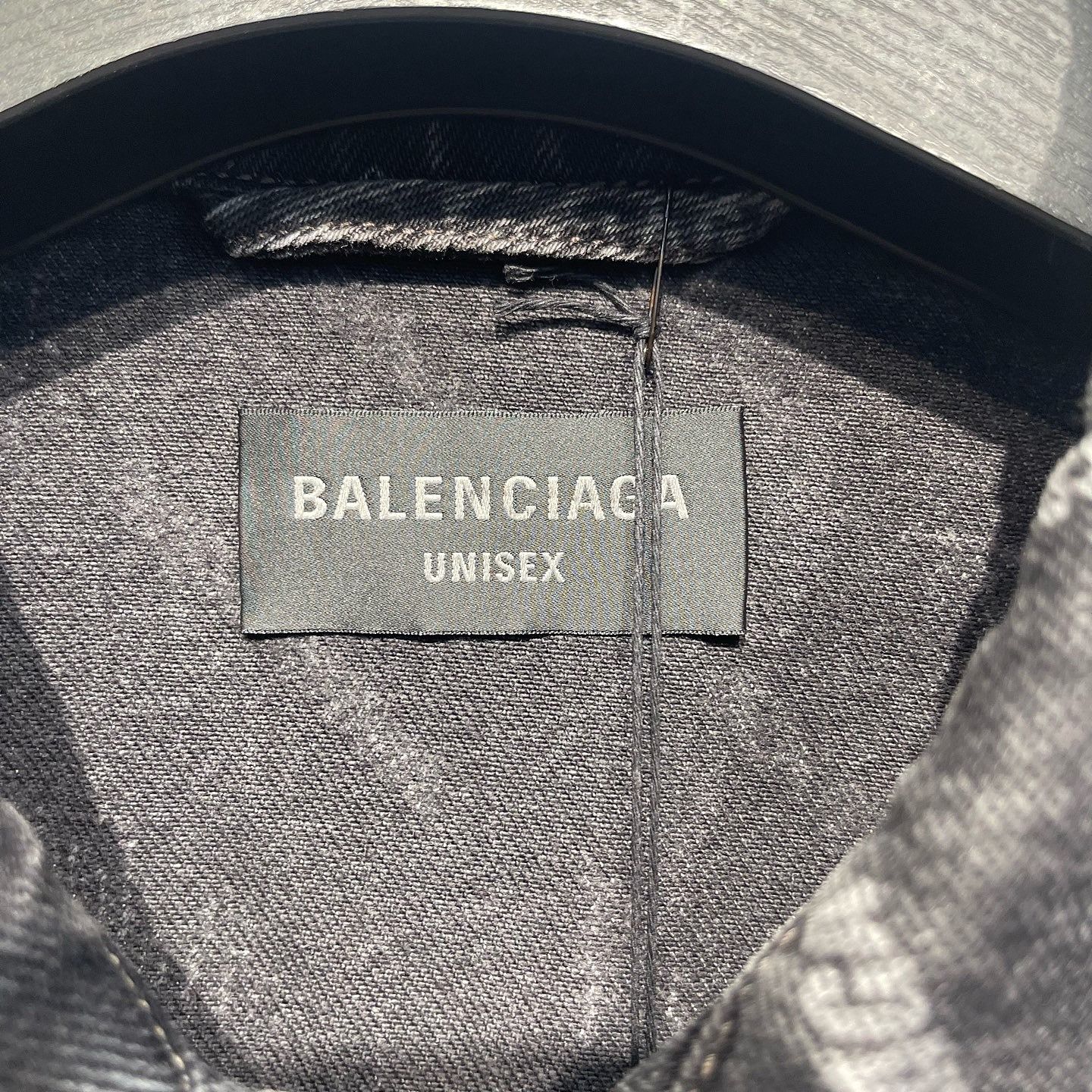 Balenciaga Balenciaga Allover Logo Denim Jacket Size L Size US M / EU 48-50 / 2 - 3 Thumbnail