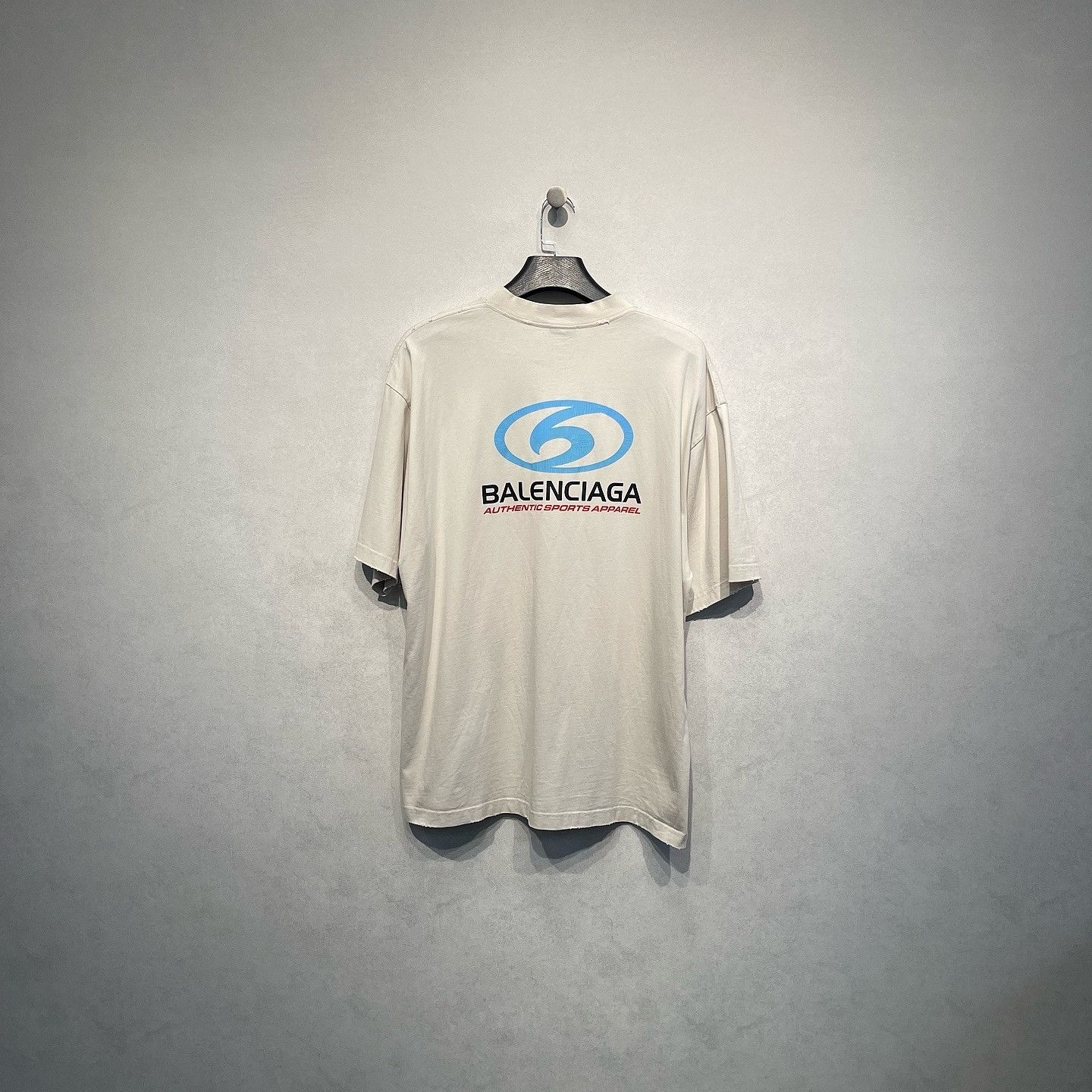 Balenciaga Balenciaga Graphic Print T-Shirt Size L Size US L / EU 52-54 / 3 - 2 Thumbnail