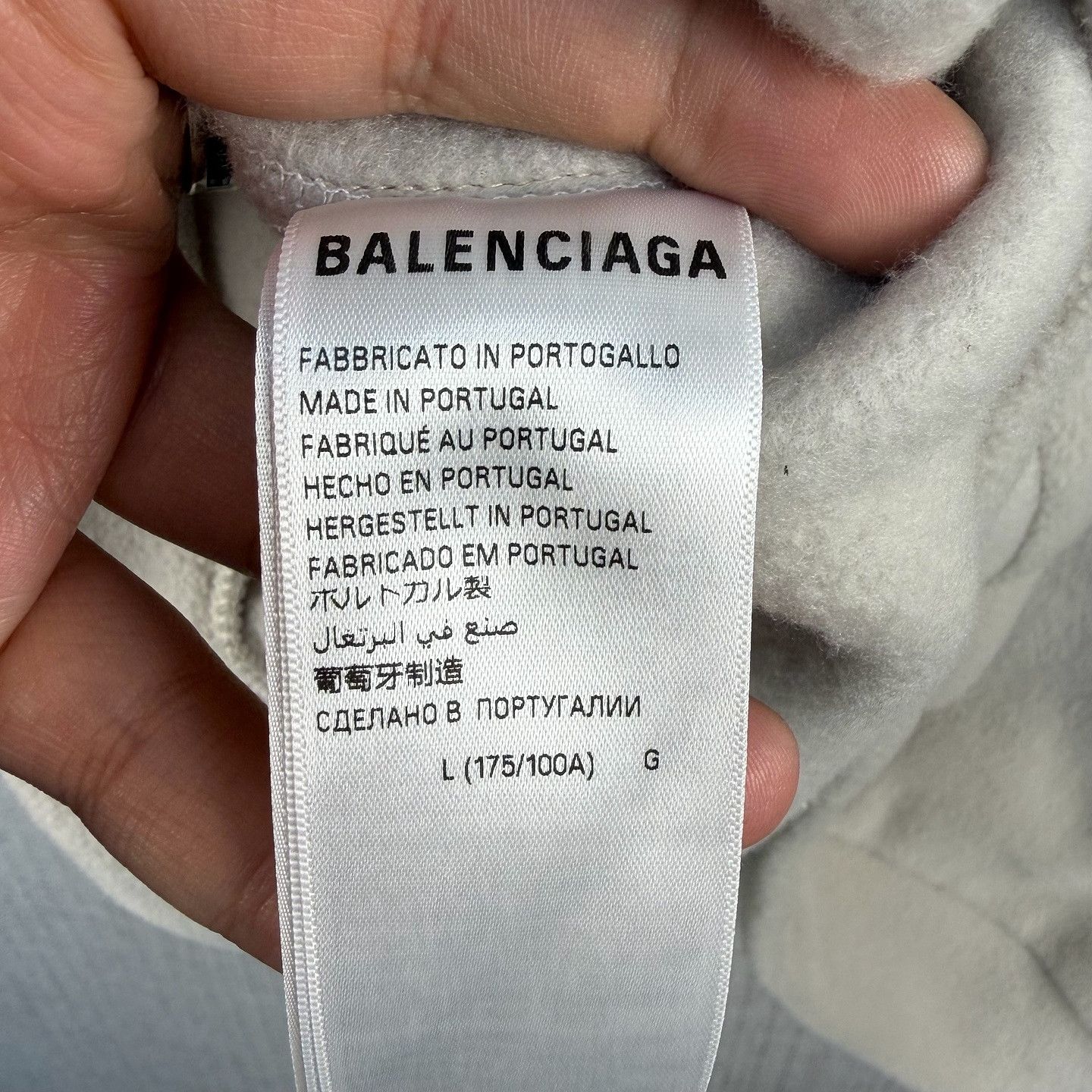Balenciaga Balenciaga Unity Fleece Sweatshirt Size L Size US L / EU 52-54 / 3 - 4 Thumbnail