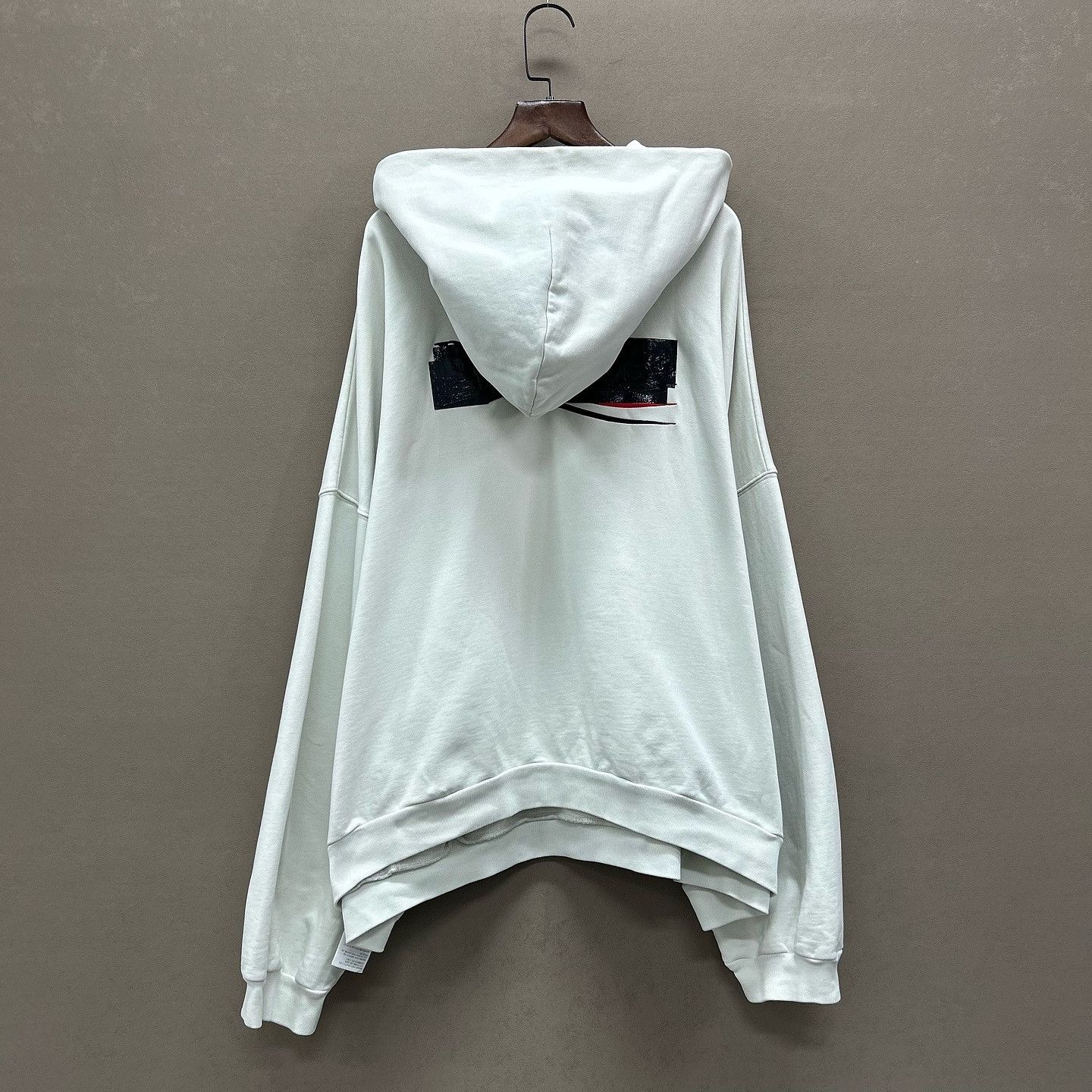 Balenciaga Balenciaga Beige Logo Print Hoodie Size L Size US L / EU 52-54 / 3 - 2 Thumbnail
