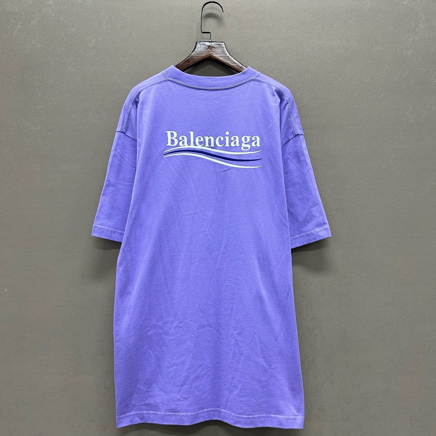Balenciaga Balenciaga Wave Logo T-Shirt Size XS Size XS / US 0-2 / IT 36-38 - 2 Thumbnail