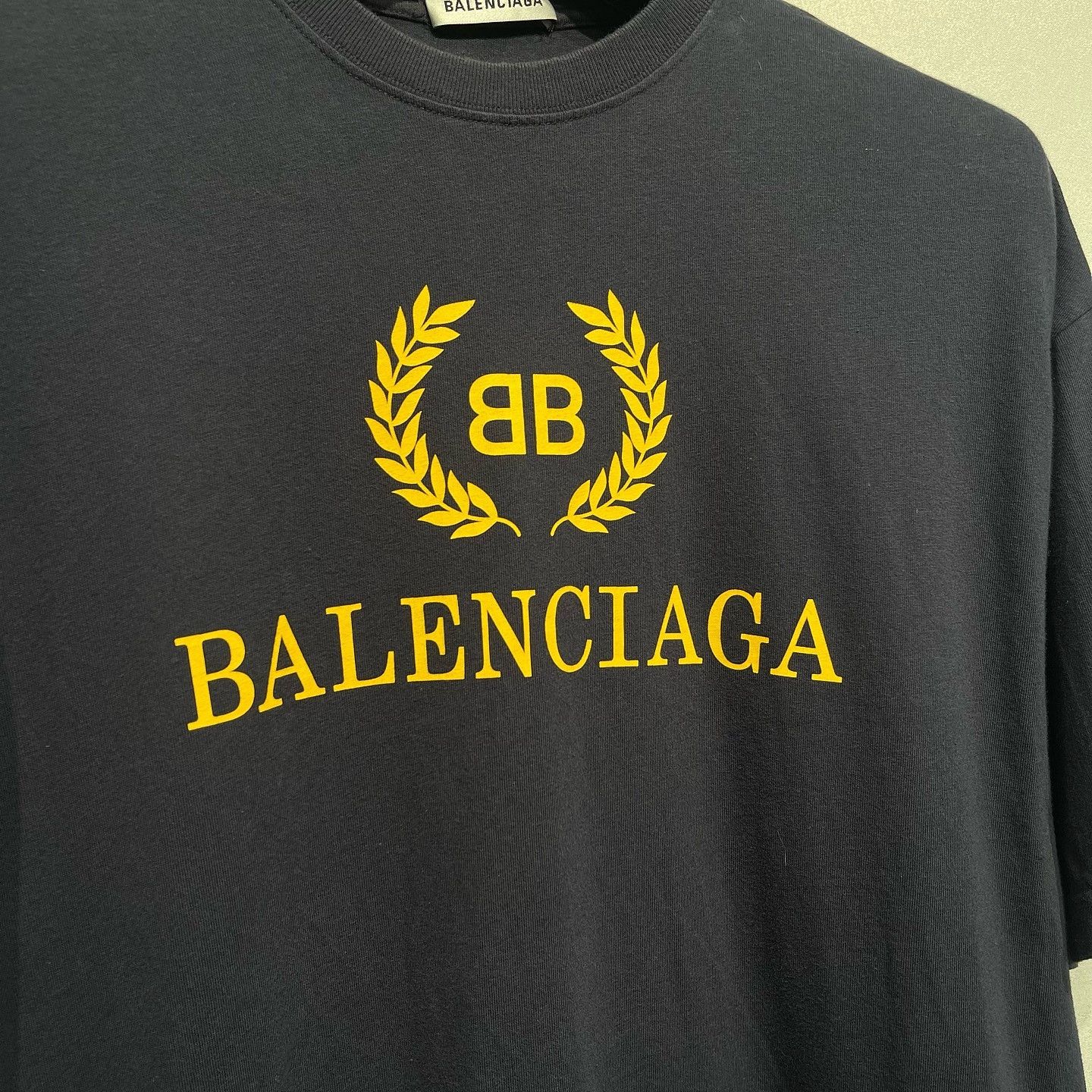 Balenciaga Balenciaga Laurel Logo T-Shirt Size S Size S / US 4 / IT 40 - 7 Thumbnail
