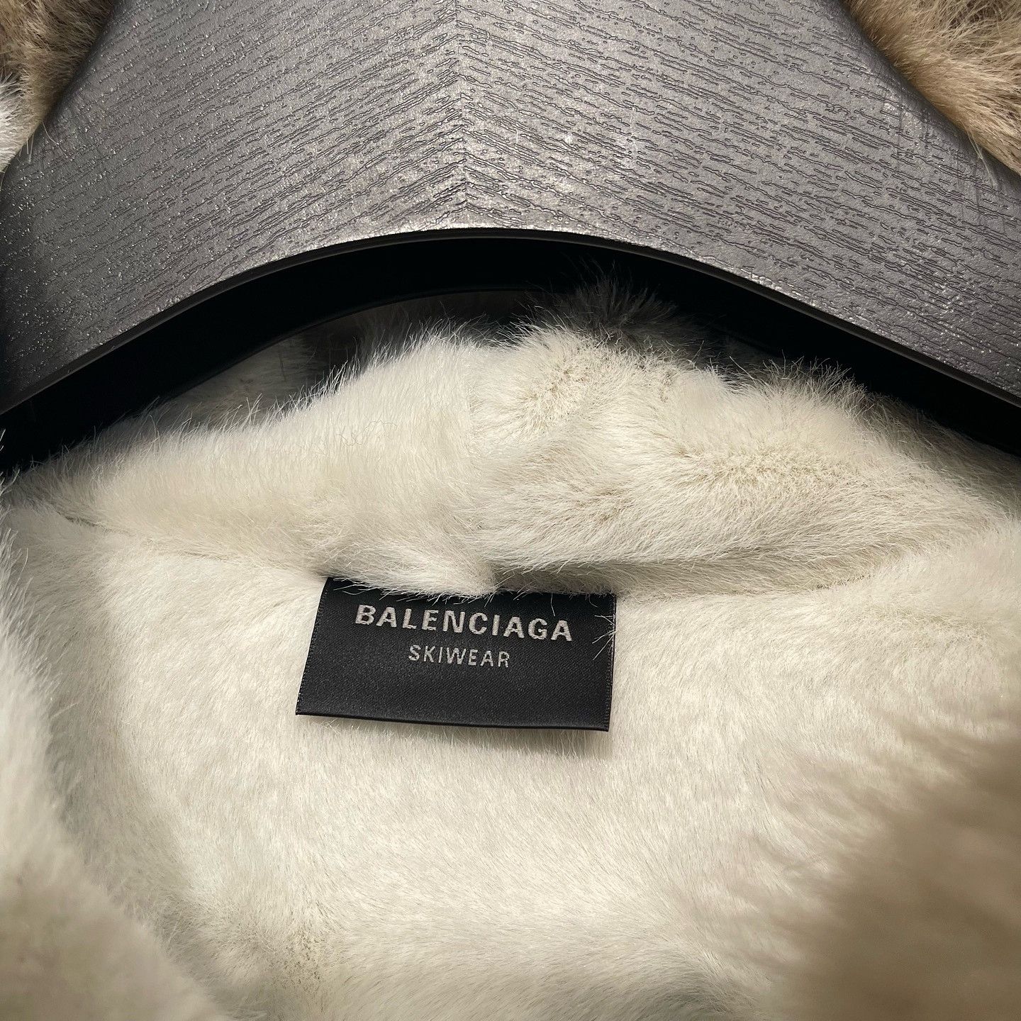 Balenciaga Balenciaga Skiwear Fur Trim Zip-Up Hoodie Size L Size L / US 10 / IT 46 - 3 Thumbnail