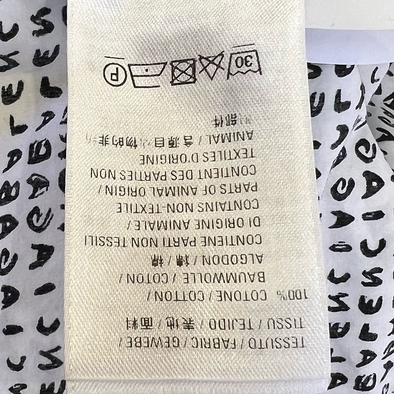 Balenciaga Balenciaga All Over Logo Short Sleeve Shirt Size S Size US S / EU 44-46 / 1 - 7 Thumbnail