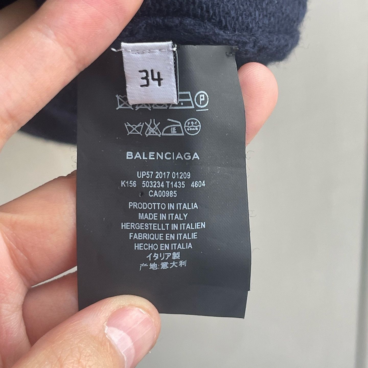 Balenciaga Balenciaga Mode Logo Cashmere Blend Sweater Size 34 Size XXS / US 00 / IT 34 - 4 Thumbnail