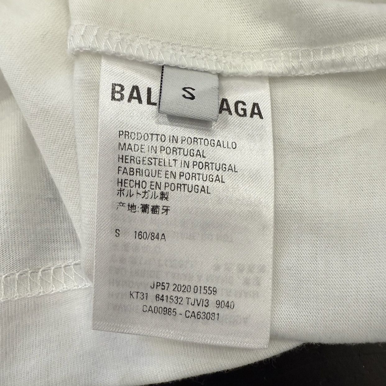 Balenciaga Balenciaga Multilingual Logo T-Shirt Size S Size S / US 4 / IT 40 - 5 Thumbnail