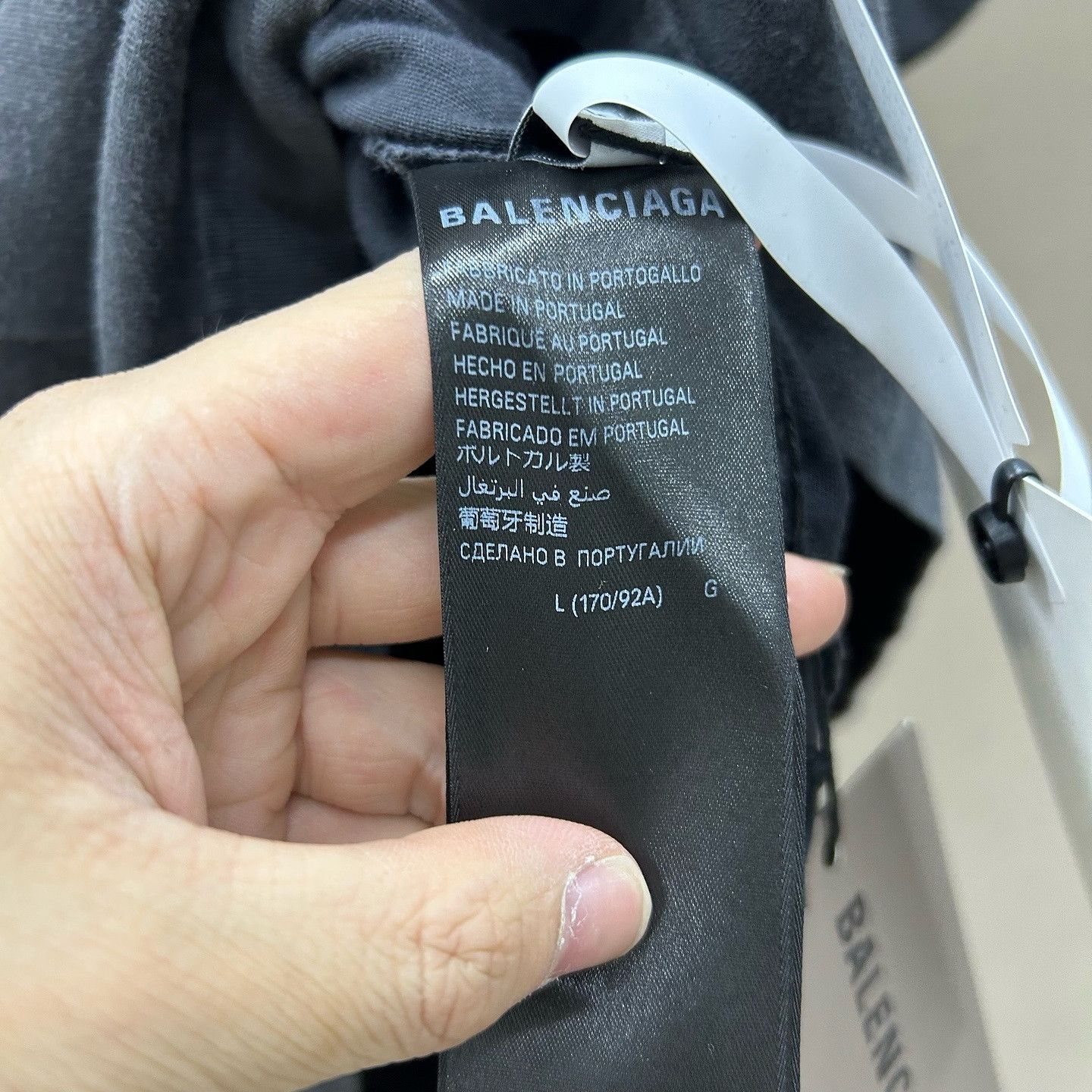 Balenciaga Balenciaga Arch Logo T-Shirt Size L Size US L / EU 52-54 / 3 - 4 Thumbnail