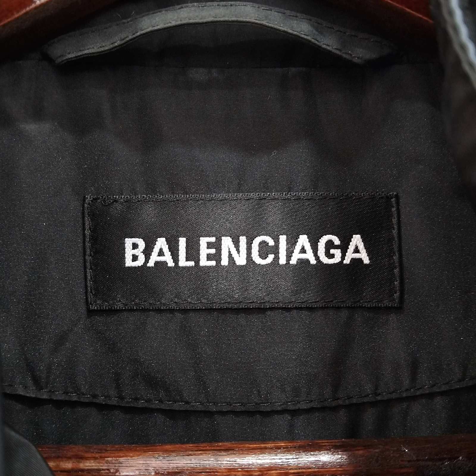 Balenciaga Balenciaga Logo Hooded Jacket Size 44 Size US S / EU 44-46 / 1 - 3 Thumbnail