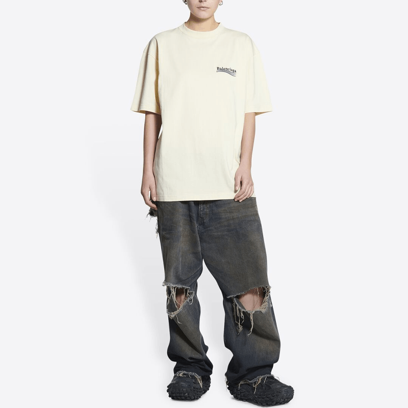 Balenciaga Balenciaga Political Campaign Logo T-Shirt Size XS Size XS / US 0-2 / IT 36-38 - 7 Thumbnail