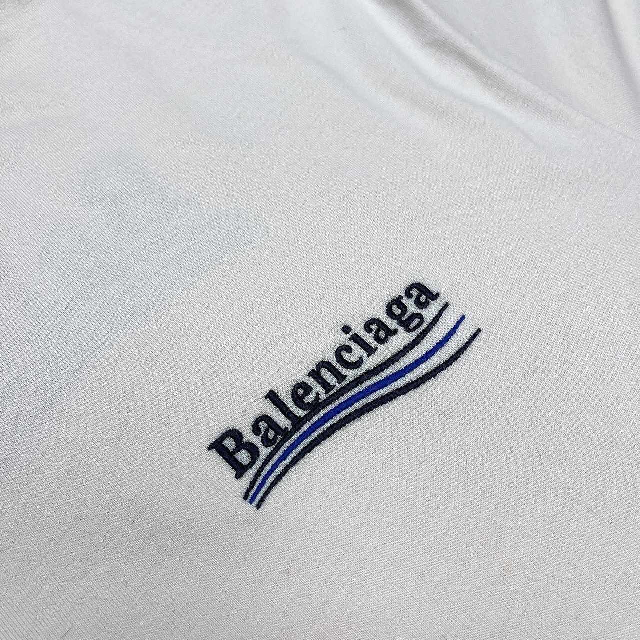 Balenciaga Balenciaga Political Campaign Logo T-Shirt Size XS Size XS / US 0-2 / IT 36-38 - 5 Thumbnail