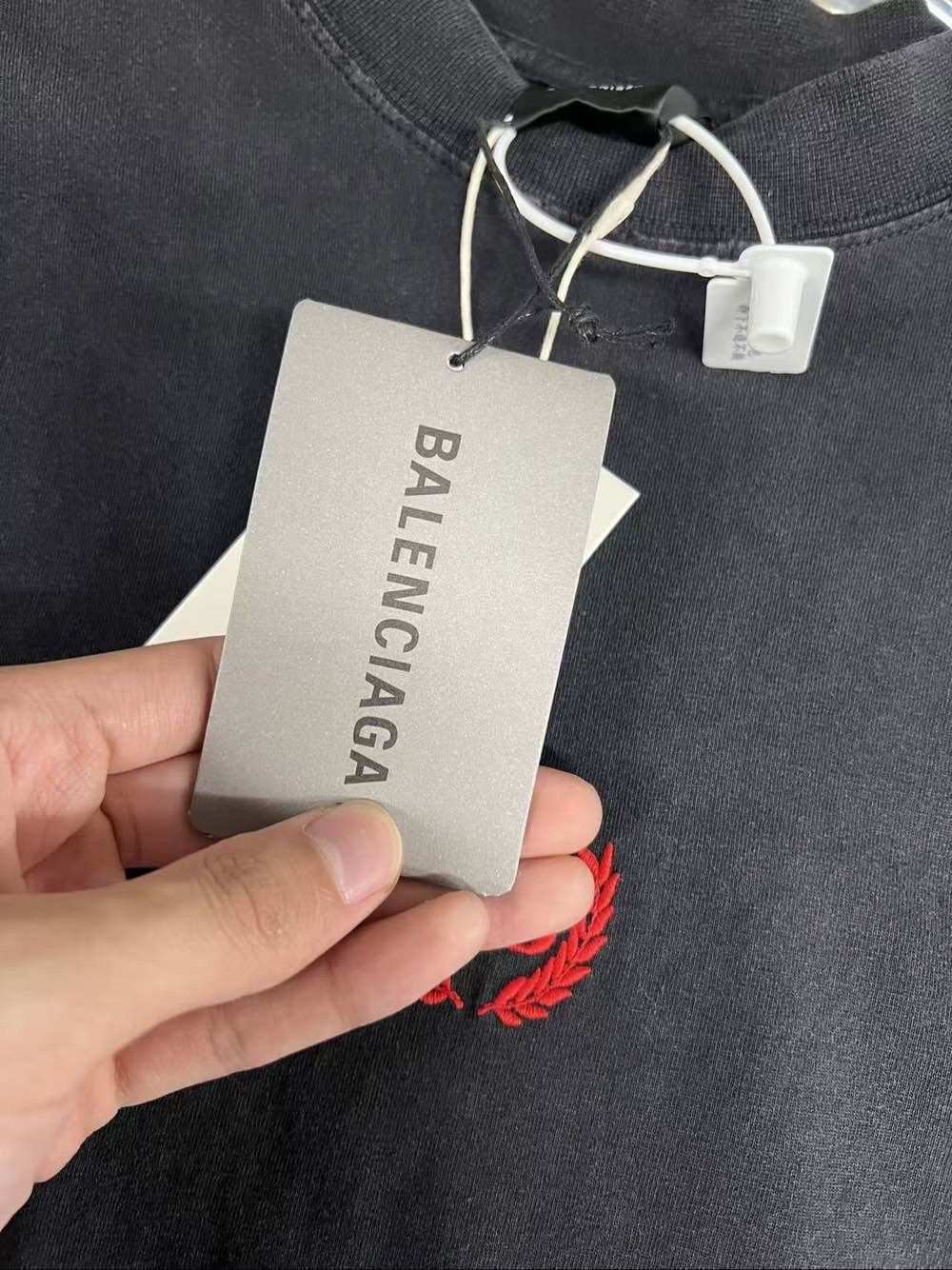 Balenciaga Balenciaga Logo Embroidered T-Shirt Size XS Size US XS / EU 42 / 0 - 5 Thumbnail