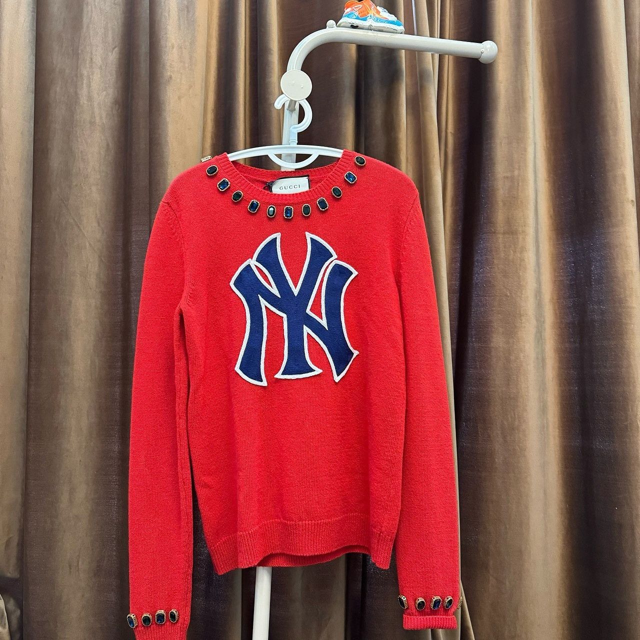 Gucci Gucci NY Yankees Embellished Sweater Size S Size S / US 4 / IT 40 - 2 Thumbnail