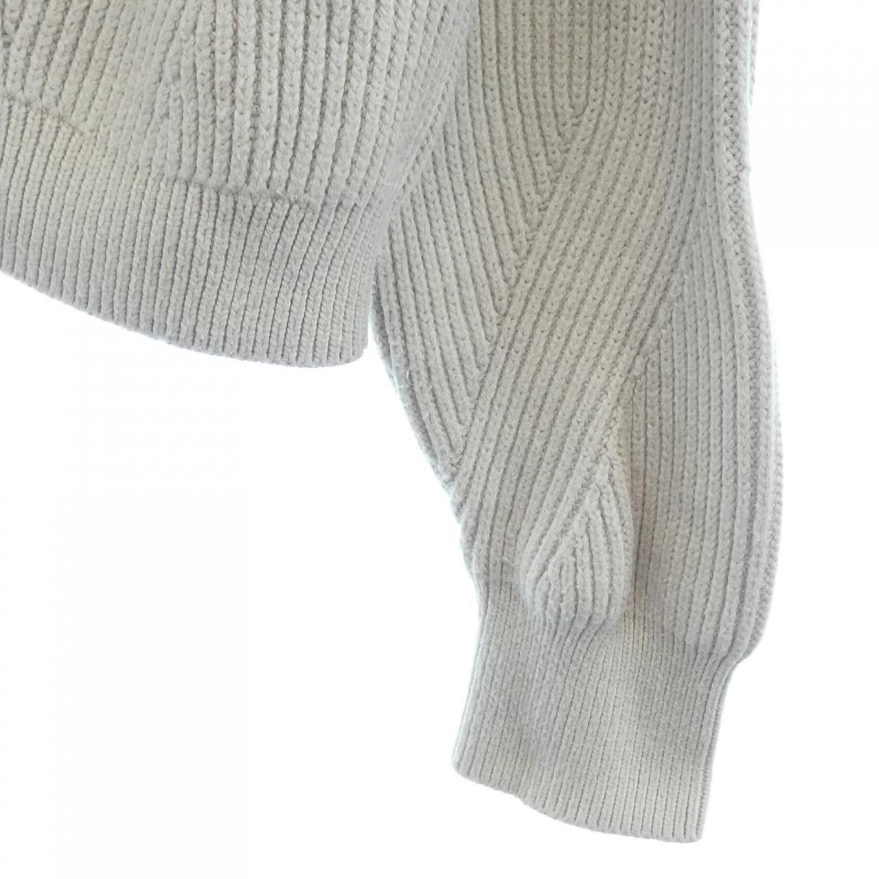 Other Other FOXEY Knit Cardigan Textile Tops 41894 DUTY FREE for USA Size ONE SIZE - 5 Thumbnail