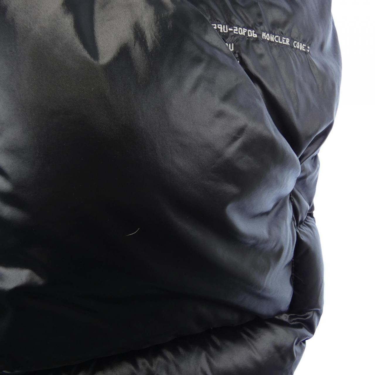 Moncler Moncler Moncler Genius OSTEEN Down Vest Textile Outerwear OSTEEN DUTY FREE for USA Size ONE SIZE - 6 Thumbnail