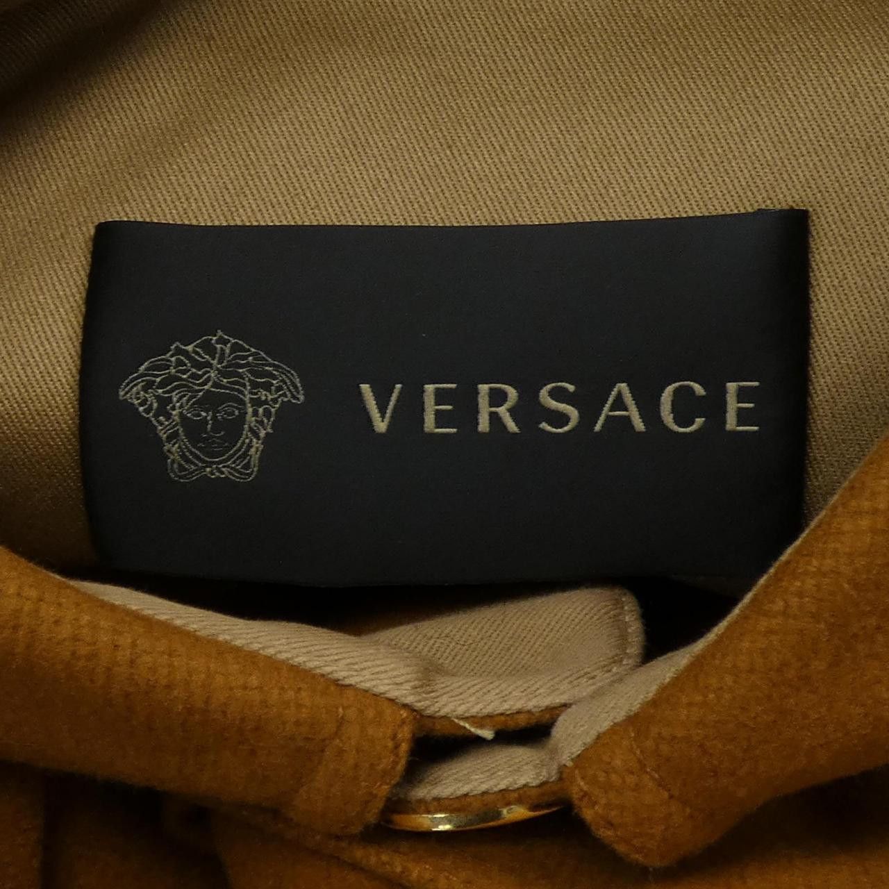 Versace Versace Versace Jacket Textile Outerwear A84146 DUTY FREE for USA Size ONE SIZE - 4 Thumbnail