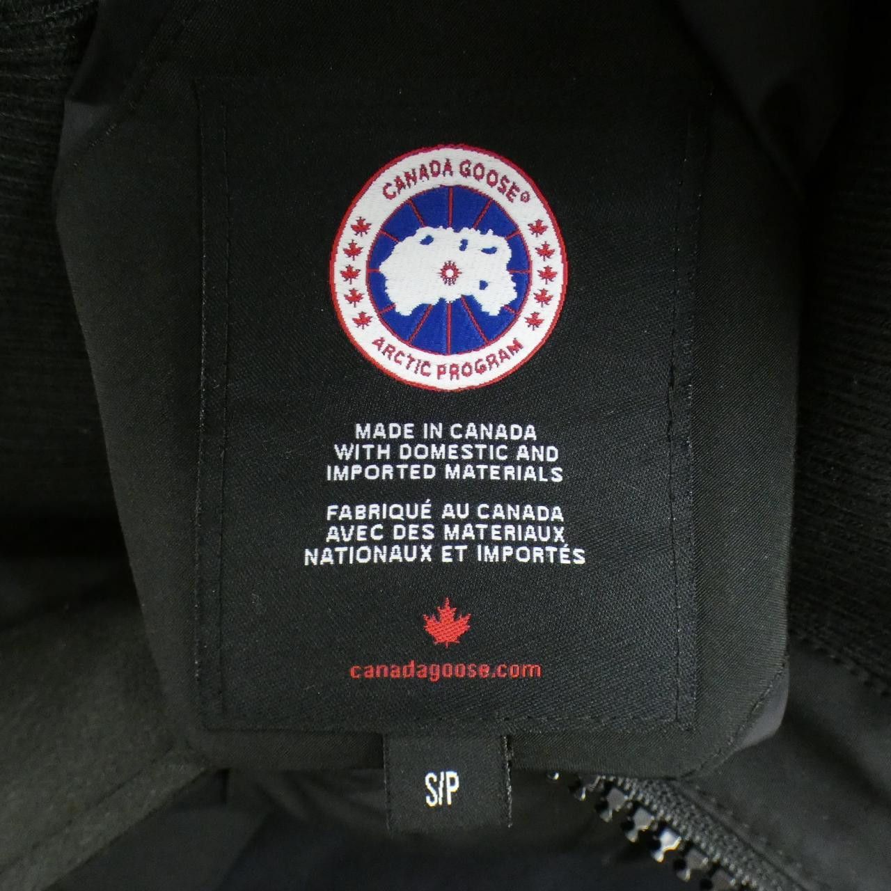 Canada Goose Canada Goose Canada Goose Forester Down Jacket Textile Outerwear 5816M DUTY FREE for USA Size ONE SIZE - 4 Thumbnail