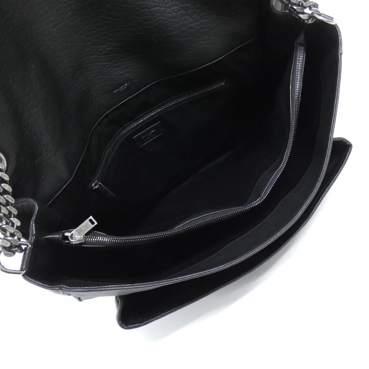 Yves Saint Laurent Yves Saint Laurent Saint Laurent Niki Large Lambskin Bag Leather Shoulder Bag 755857 DUTY FREE for USA Size ONE SIZE - 7 Thumbnail