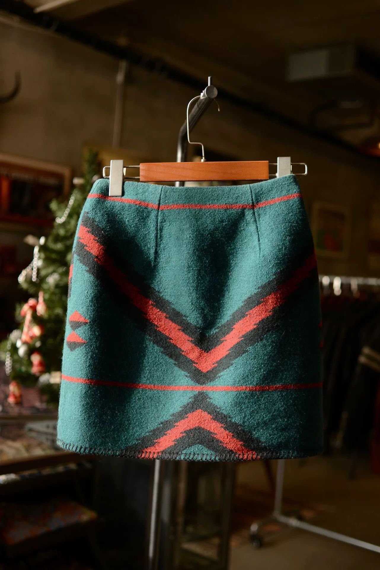 Ralph Lauren Ralph Lauren 80s Navajo Print Skirt Size 24" / US 00 / IT 34 - 7 Thumbnail