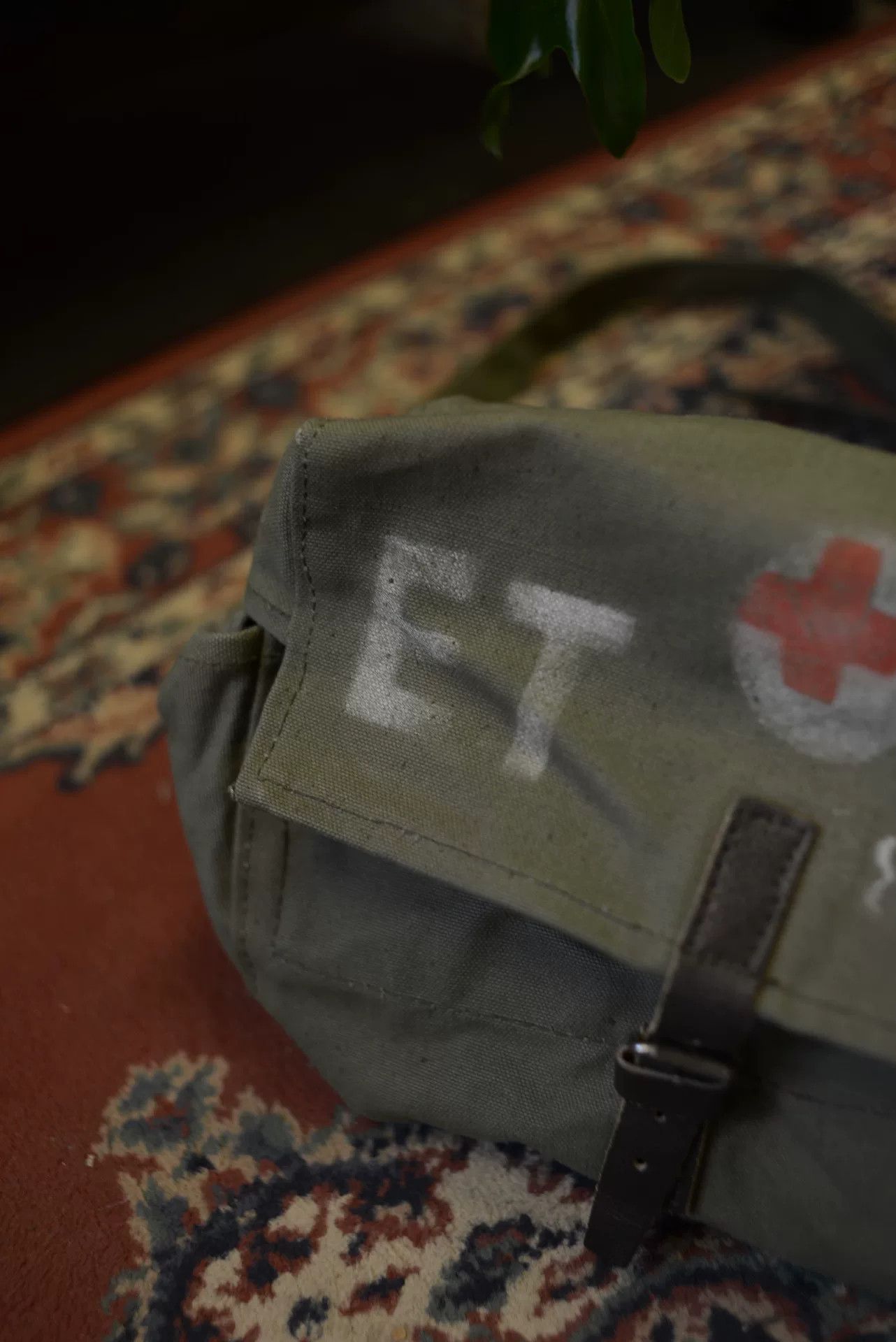 Vintage Vintage 1970s Hungarian Military Medical Bag Size ONE SIZE - 3 Thumbnail