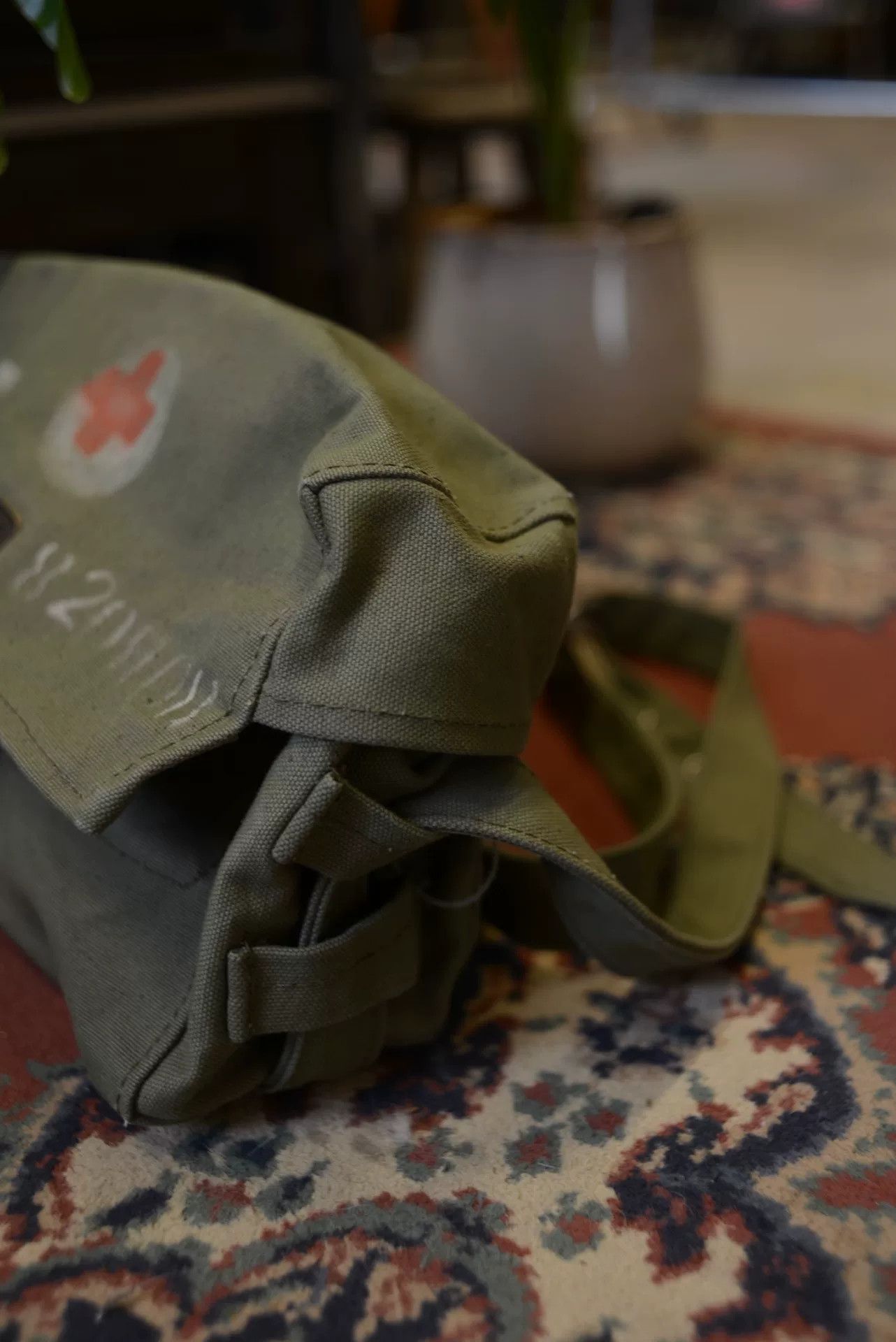 Vintage Vintage 1970s Hungarian Military Medical Bag Size ONE SIZE - 6 Thumbnail