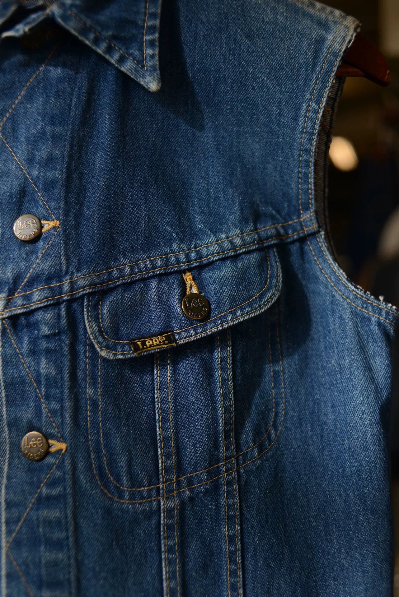 Vintage Vintage 1980s Lee Denim Vest Size US M / EU 48-50 / 2 - 3 Thumbnail