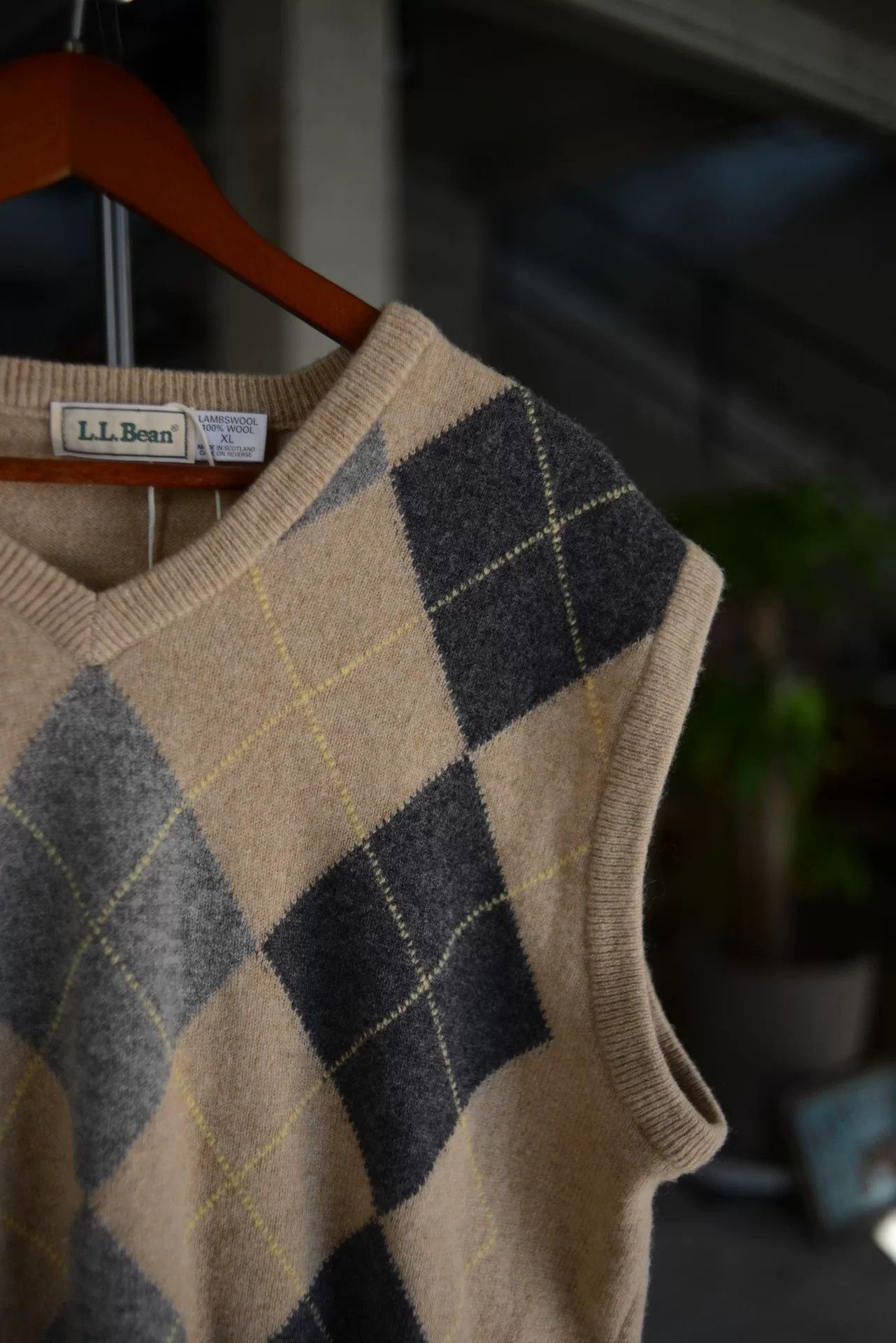 Vintage Vintage L.L. Bean 1980s Wool Argyle Vest Size US XL / EU 56 / 4 - 4 Thumbnail