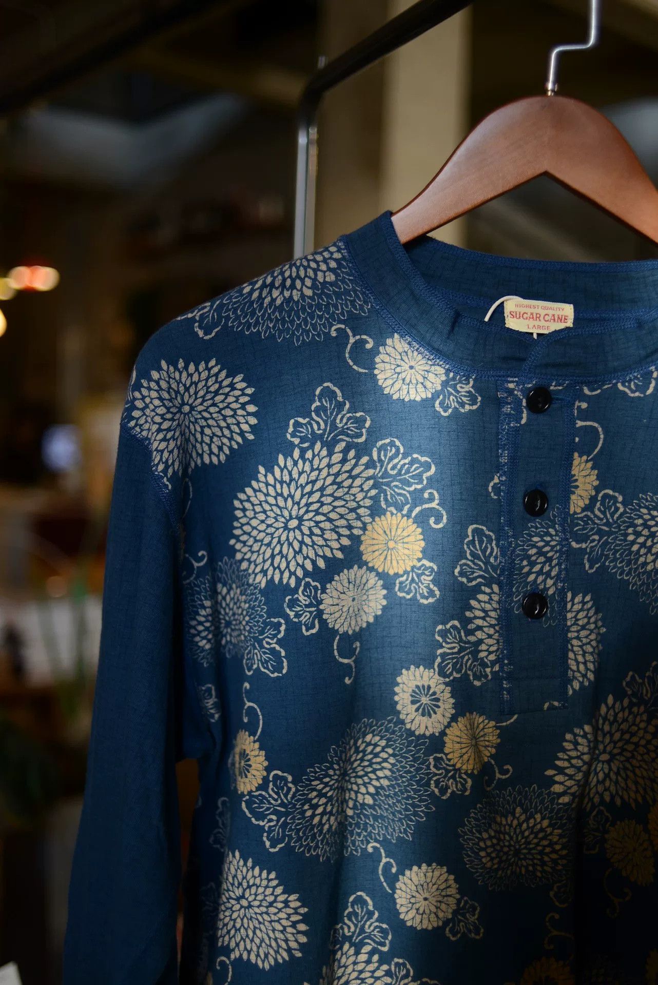 Sugar Cane Sugar Cane Indigo Chrysanthemum Top Size US L / EU 52-54 / 3 - 4 Thumbnail