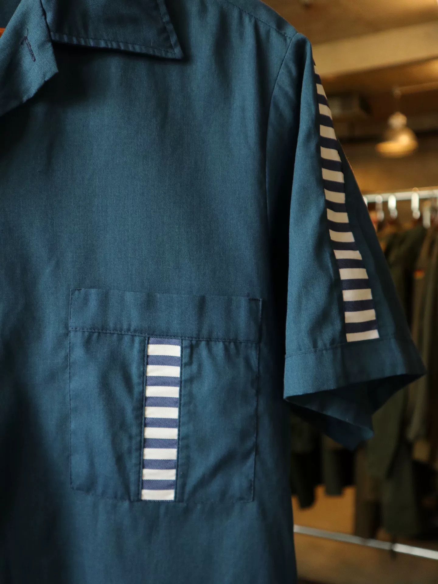 Vintage Vintage Hilton Checker Cafe Work Shirt Size US M / EU 48-50 / 2 - 3 Thumbnail