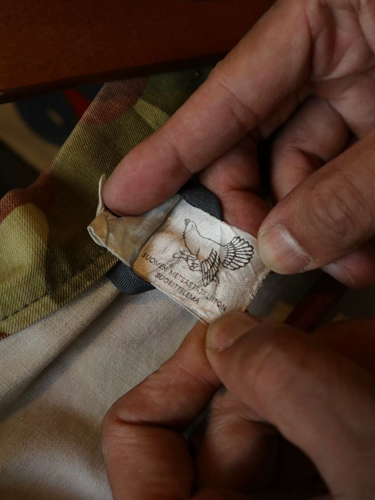 Vintage 1970s Finnish Military Camo Jacket Size US L / EU 52-54 / 3 - 6 Thumbnail