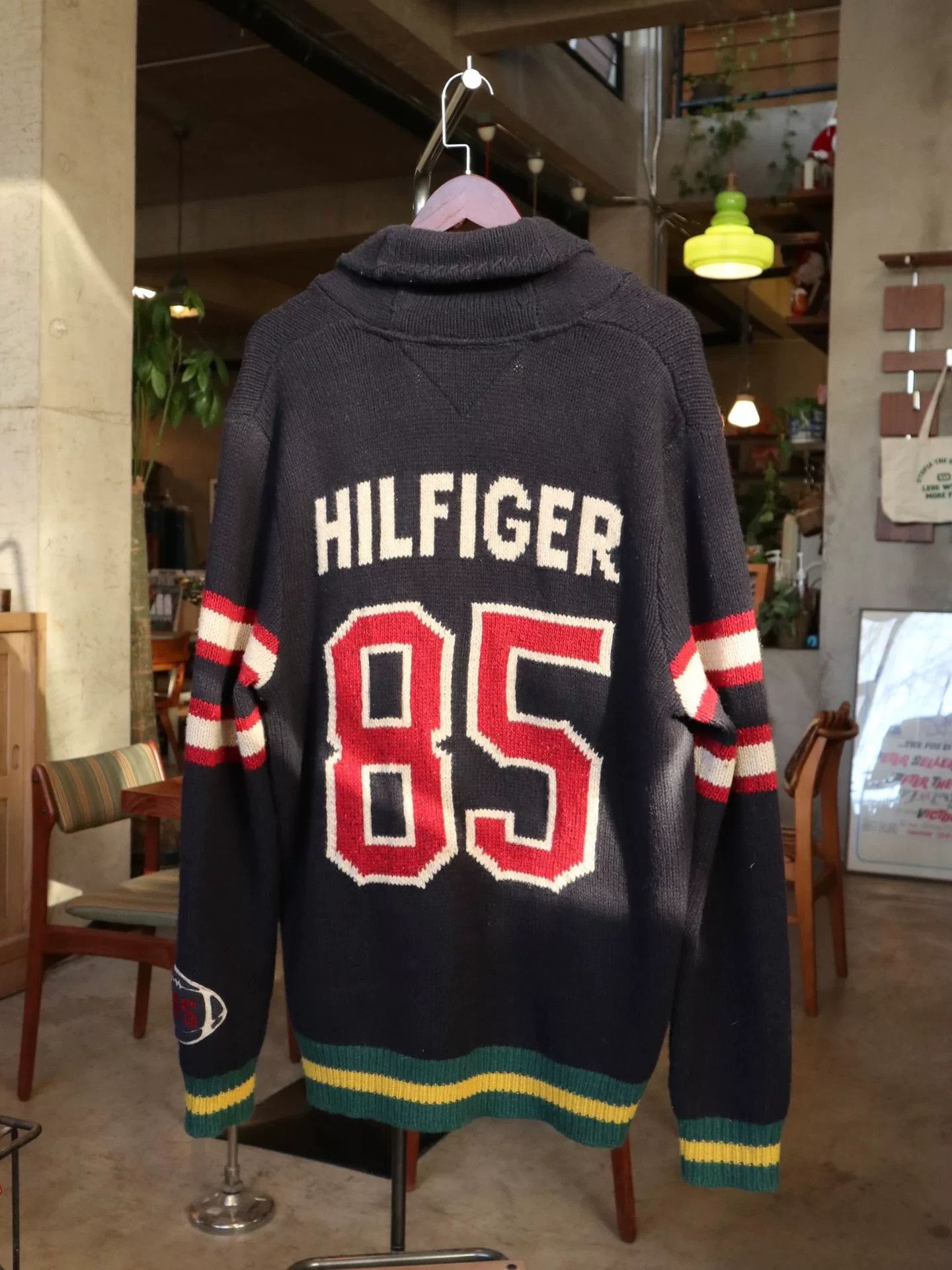 Tommy Hilfiger Tommy Hilfiger Ivy Style Knit Cardigan Size US XL / EU 56 / 4 - 4 Thumbnail
