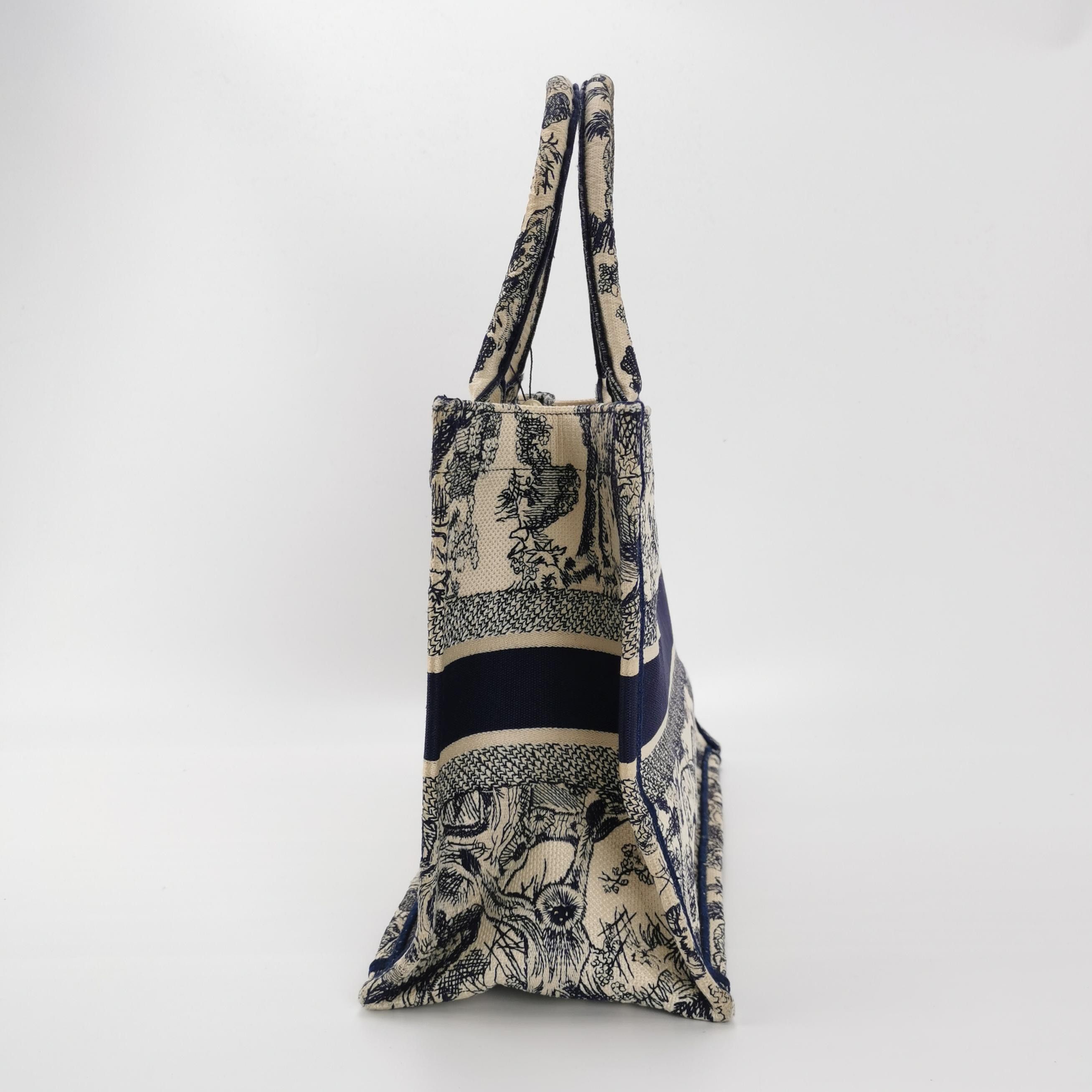 Dior Dior Women os Tote Bags Size ONE SIZE - 3 Thumbnail