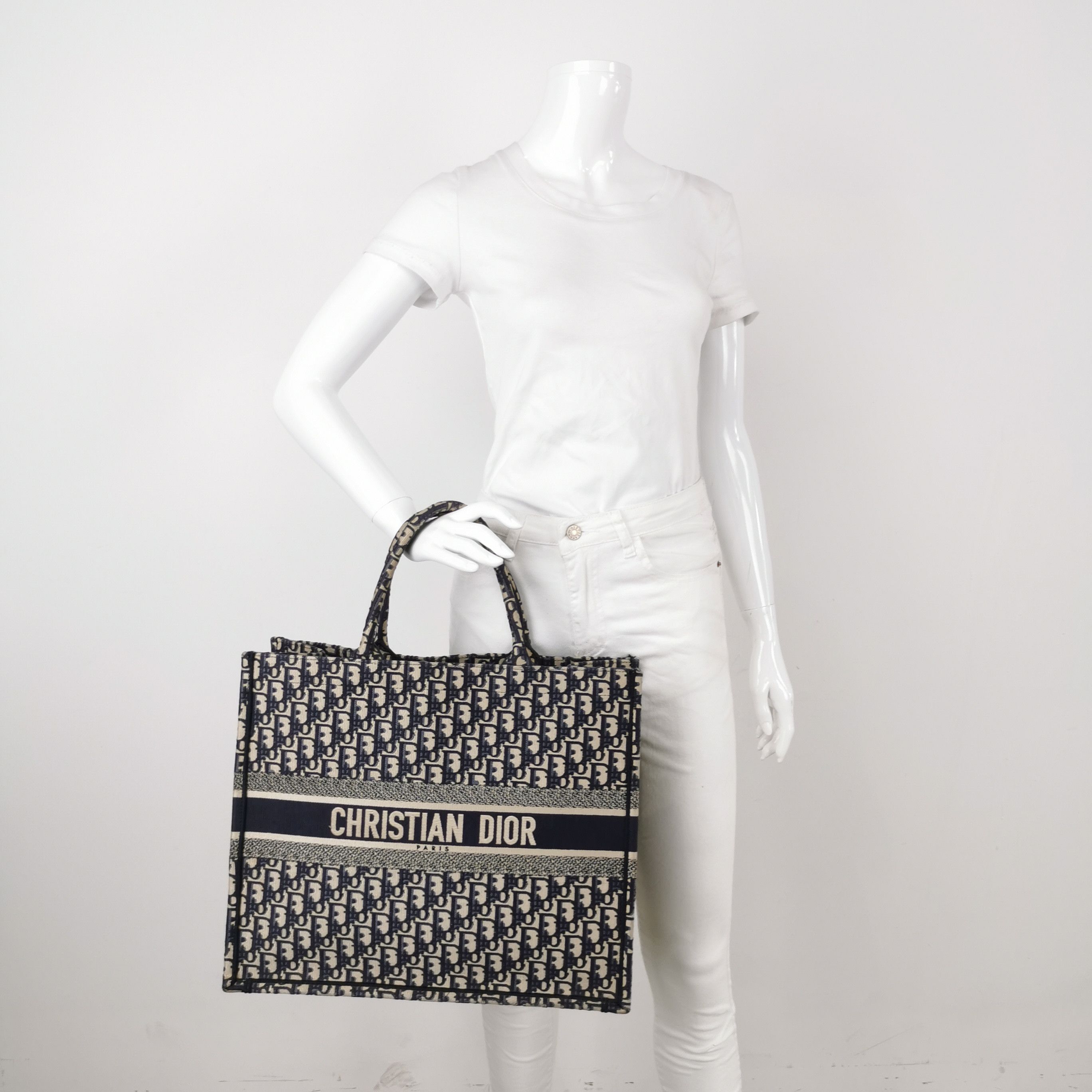 Dior Dior Women os Tote Bags Size ONE SIZE - 2 Thumbnail