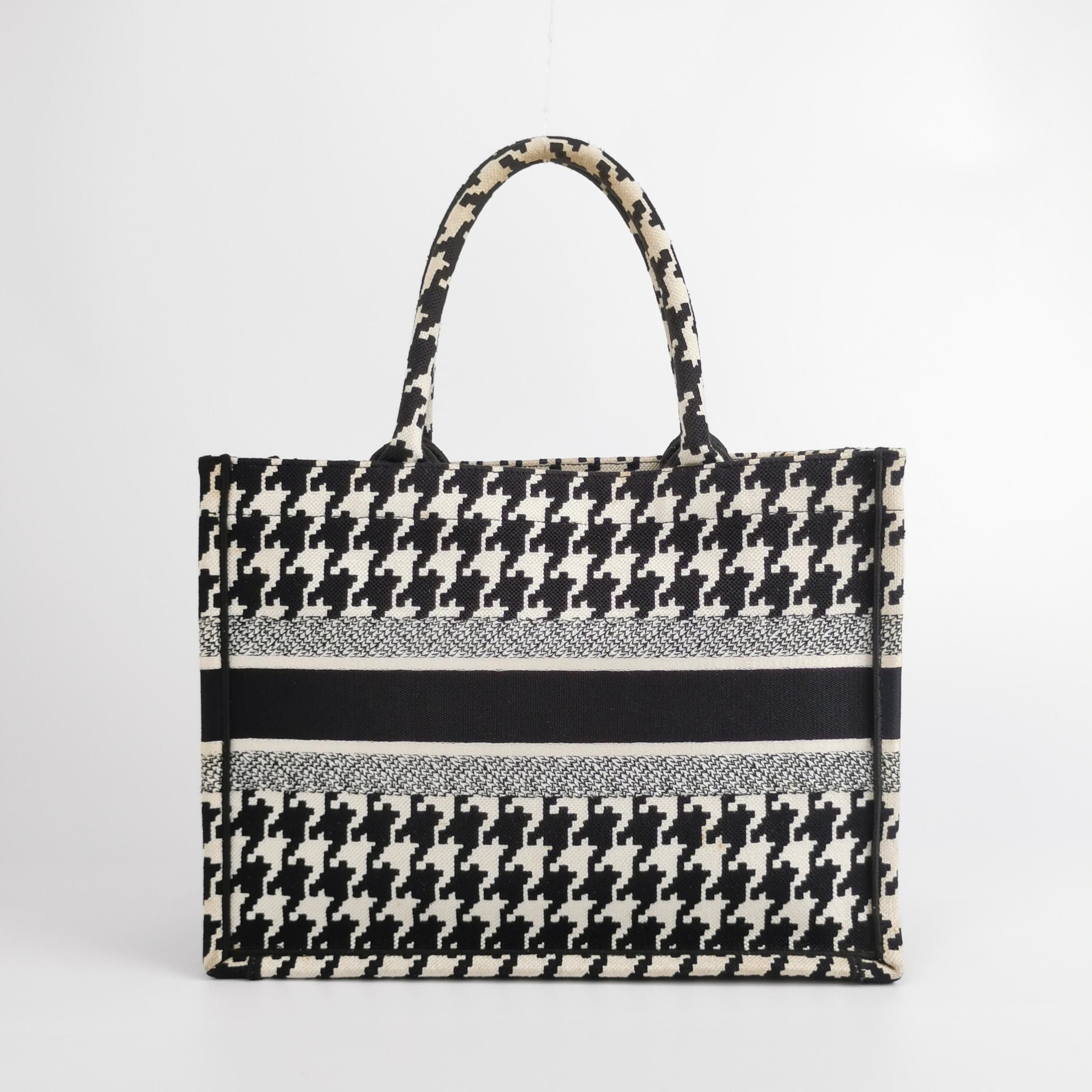 Dior Dior Women os Tote Bags Size ONE SIZE - 5 Thumbnail