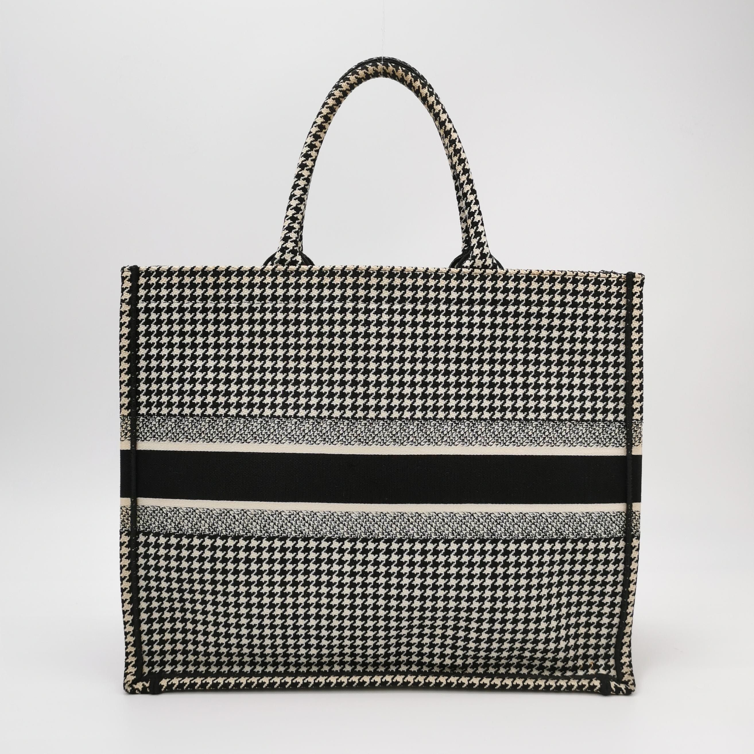 Dior Dior Women os Tote Bags Size ONE SIZE - 5 Thumbnail