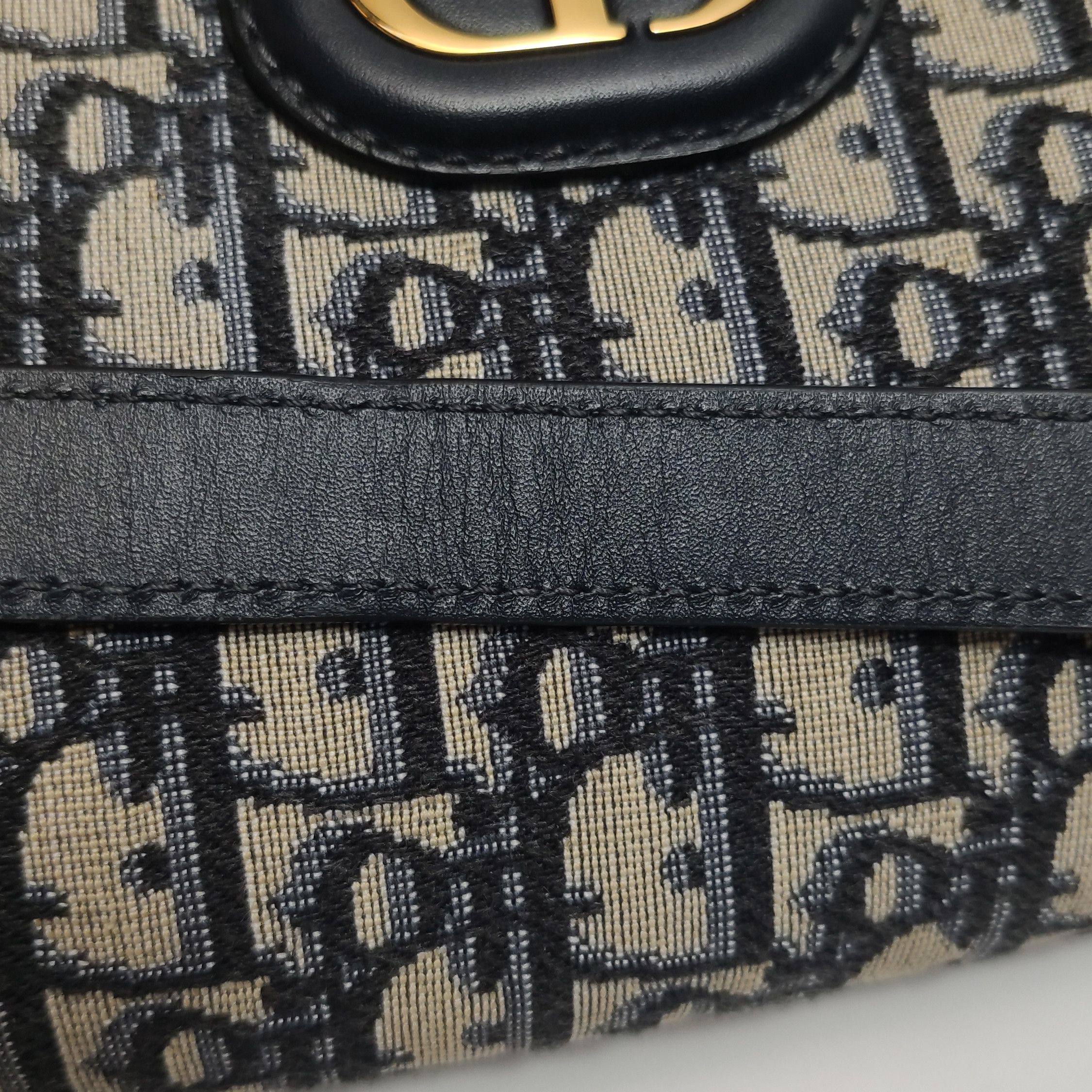 Dior Dior Women os Crossbody Bags Size ONE SIZE - 21 Thumbnail