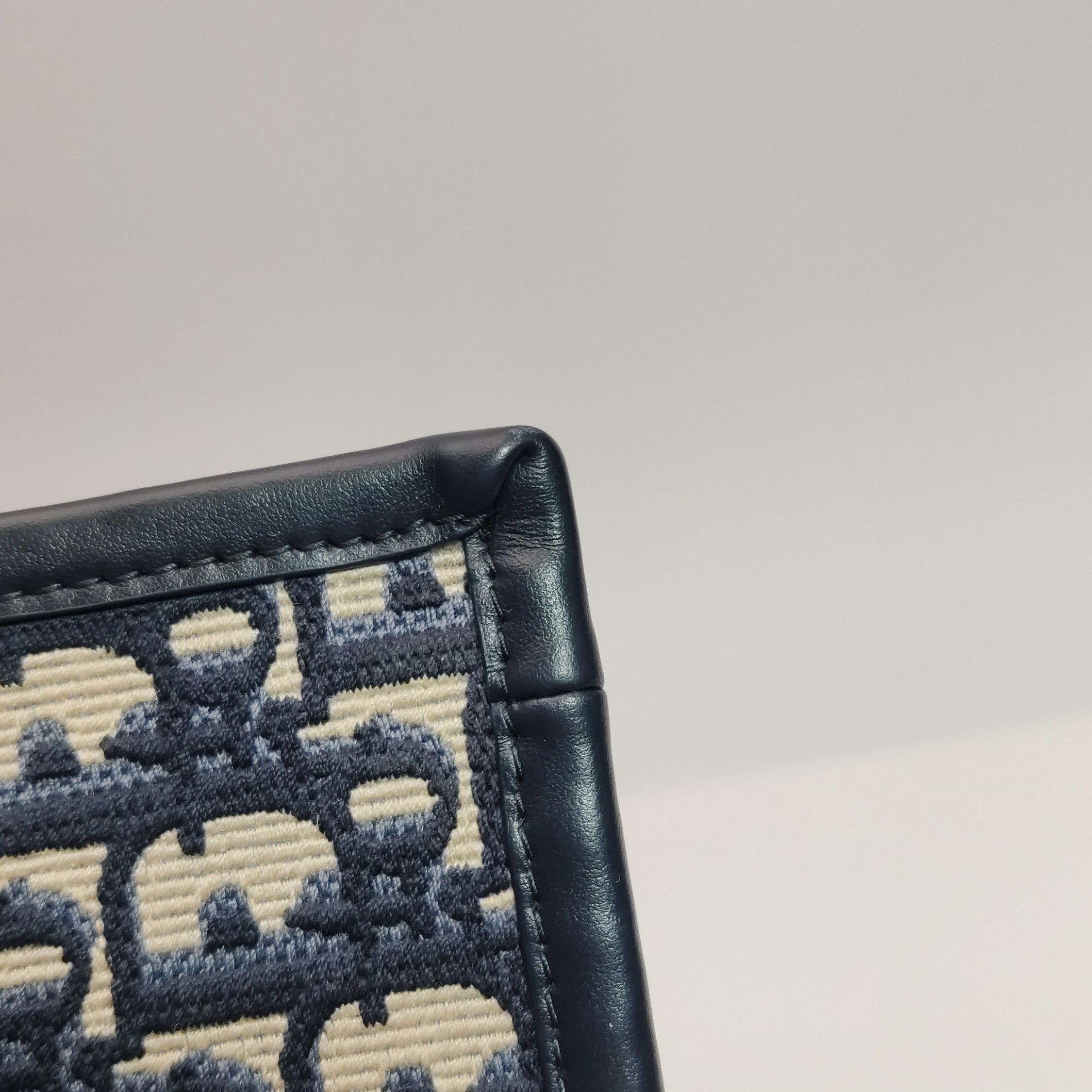 Dior Dior Women os Shoulder Bags Size ONE SIZE - 16 Thumbnail