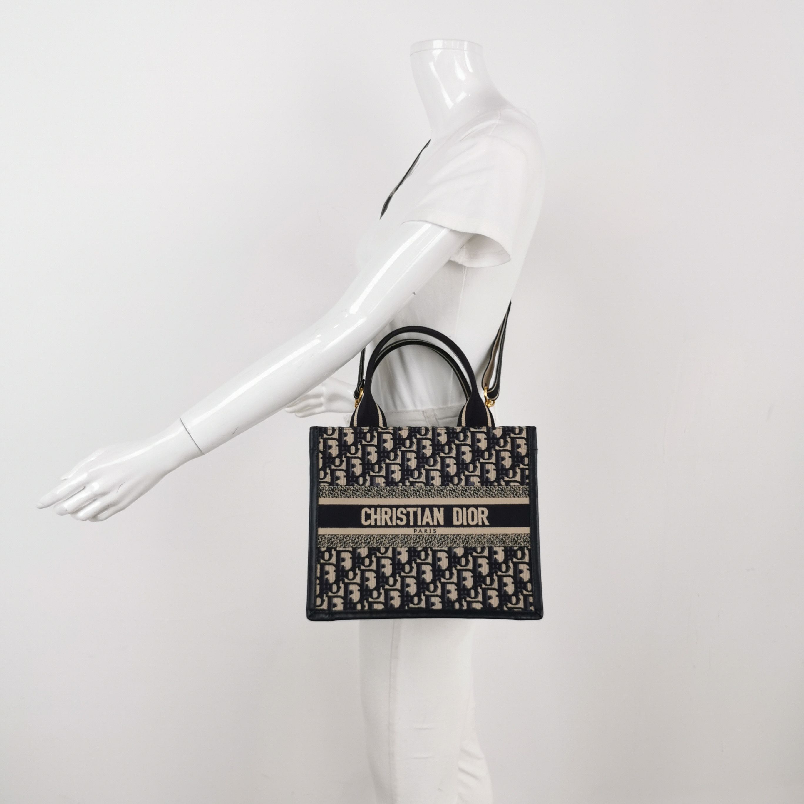 Dior Dior Women os Shoulder Bags Size ONE SIZE - 2 Thumbnail