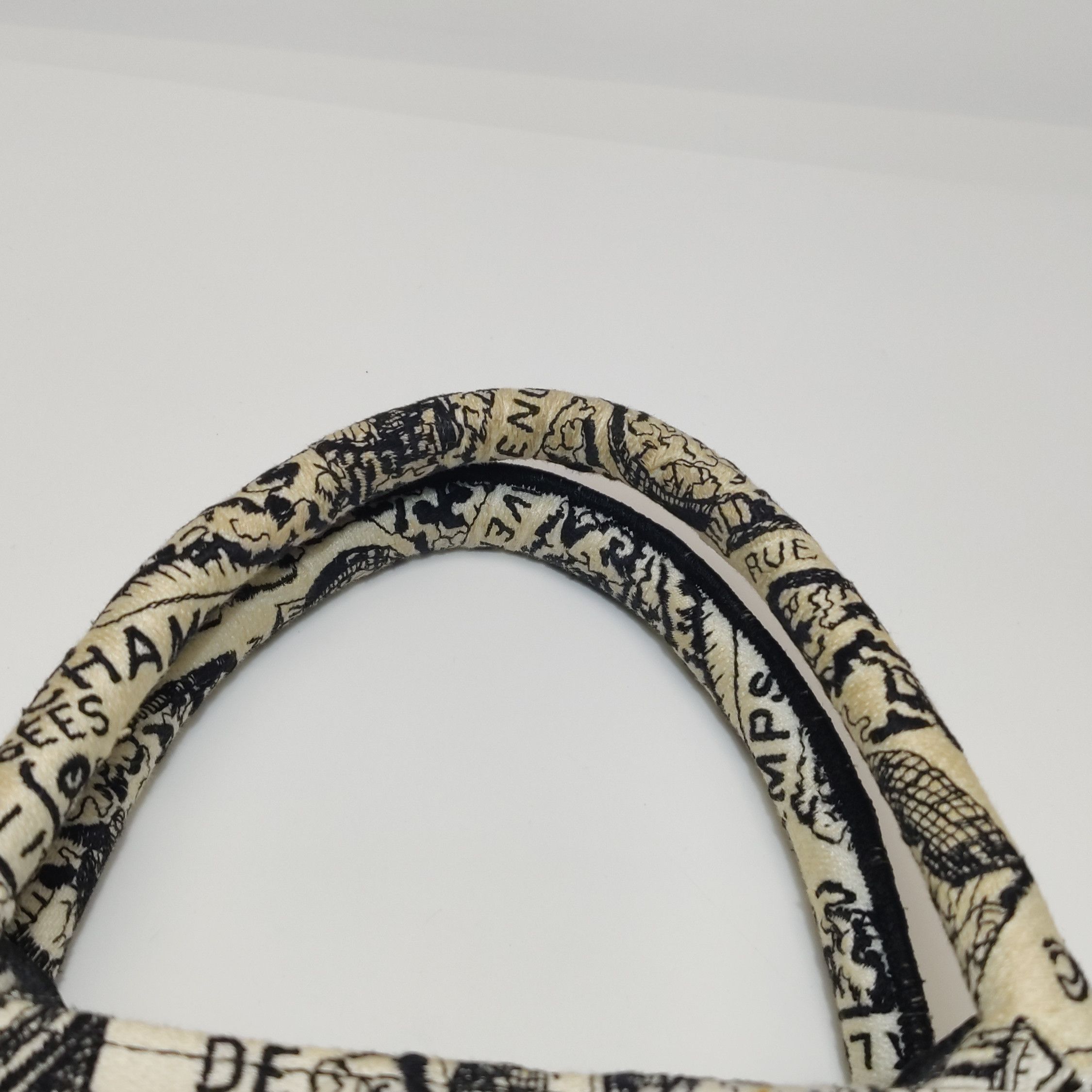 Dior Dior Women os Tote Bags Size ONE SIZE - 14 Thumbnail
