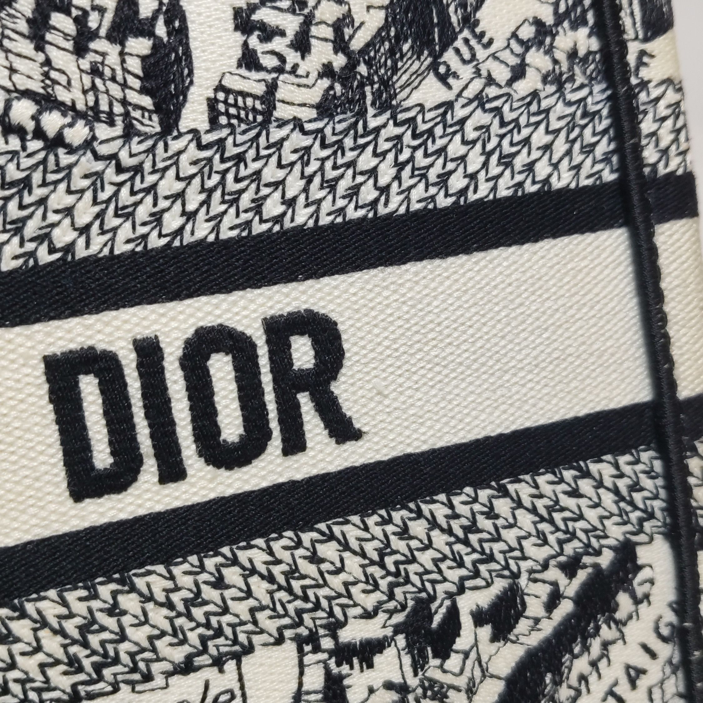 Dior Dior Women os Tote Bags Size ONE SIZE - 10 Thumbnail