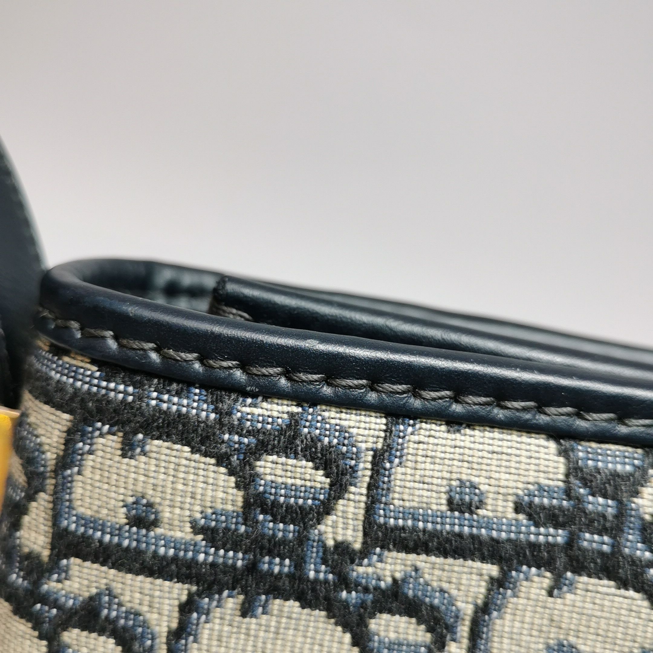 Dior Dior Women os Crossbody Bags Size ONE SIZE - 16 Thumbnail