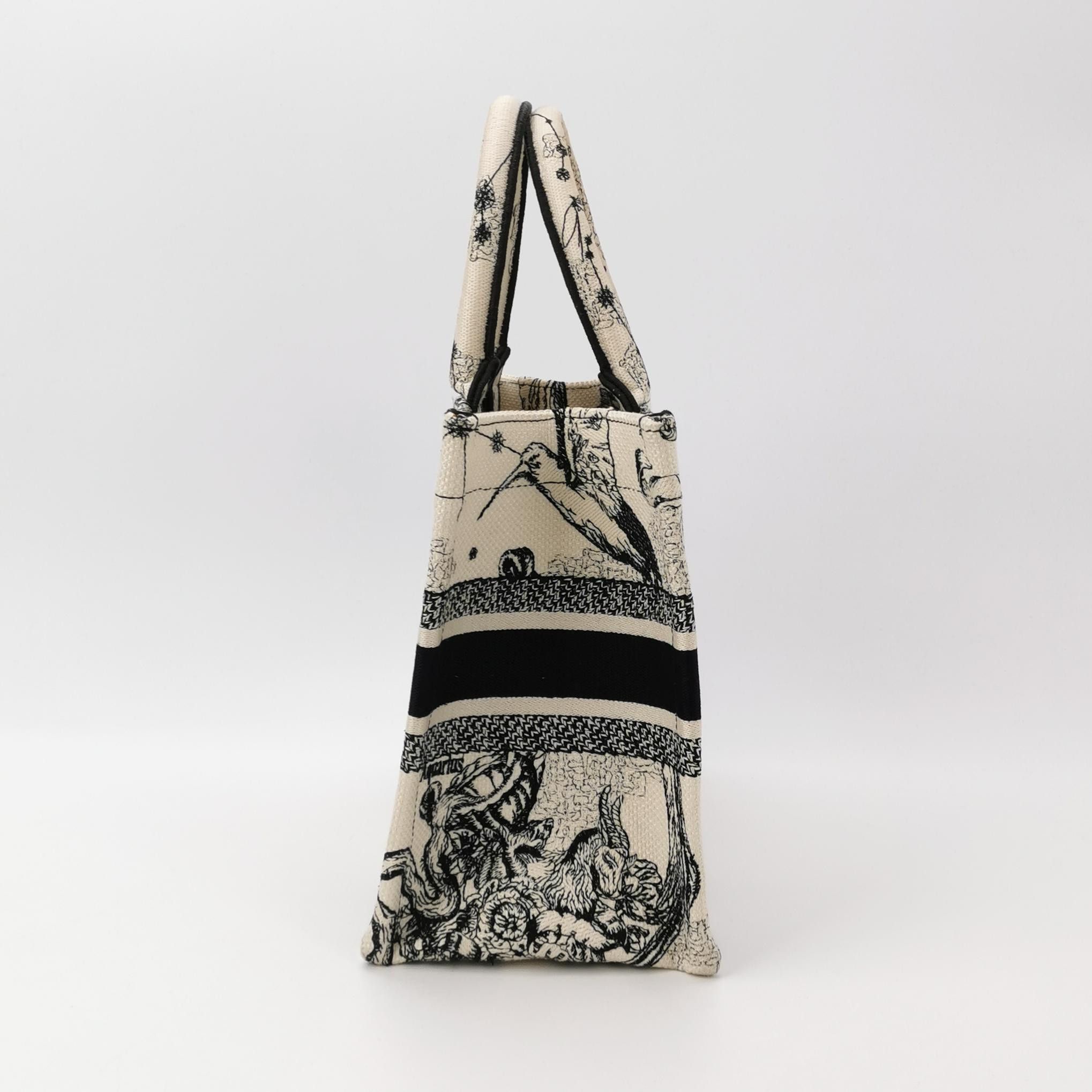 Dior Dior Women os Tote Bags Size ONE SIZE - 3 Thumbnail