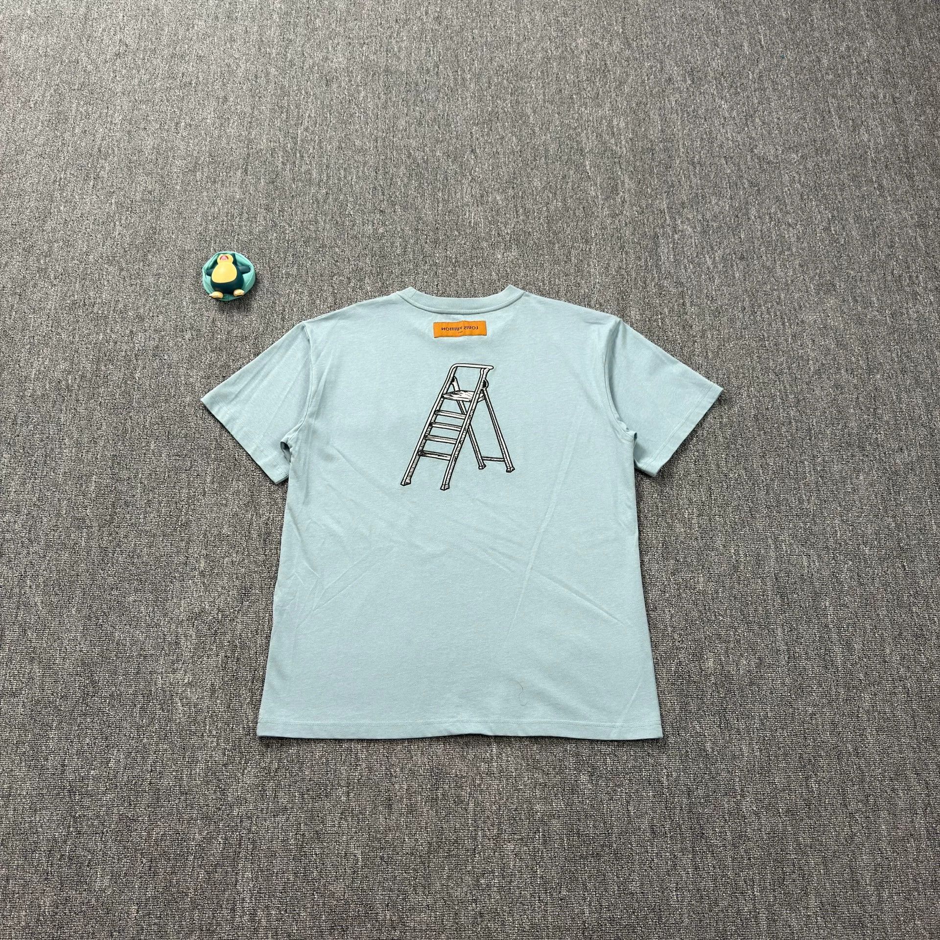 Louis Vuitton Louis Vuitton Hammer Tool Graphic T-Shirt XL Size US XL / EU 56 / 4 - 9 Thumbnail