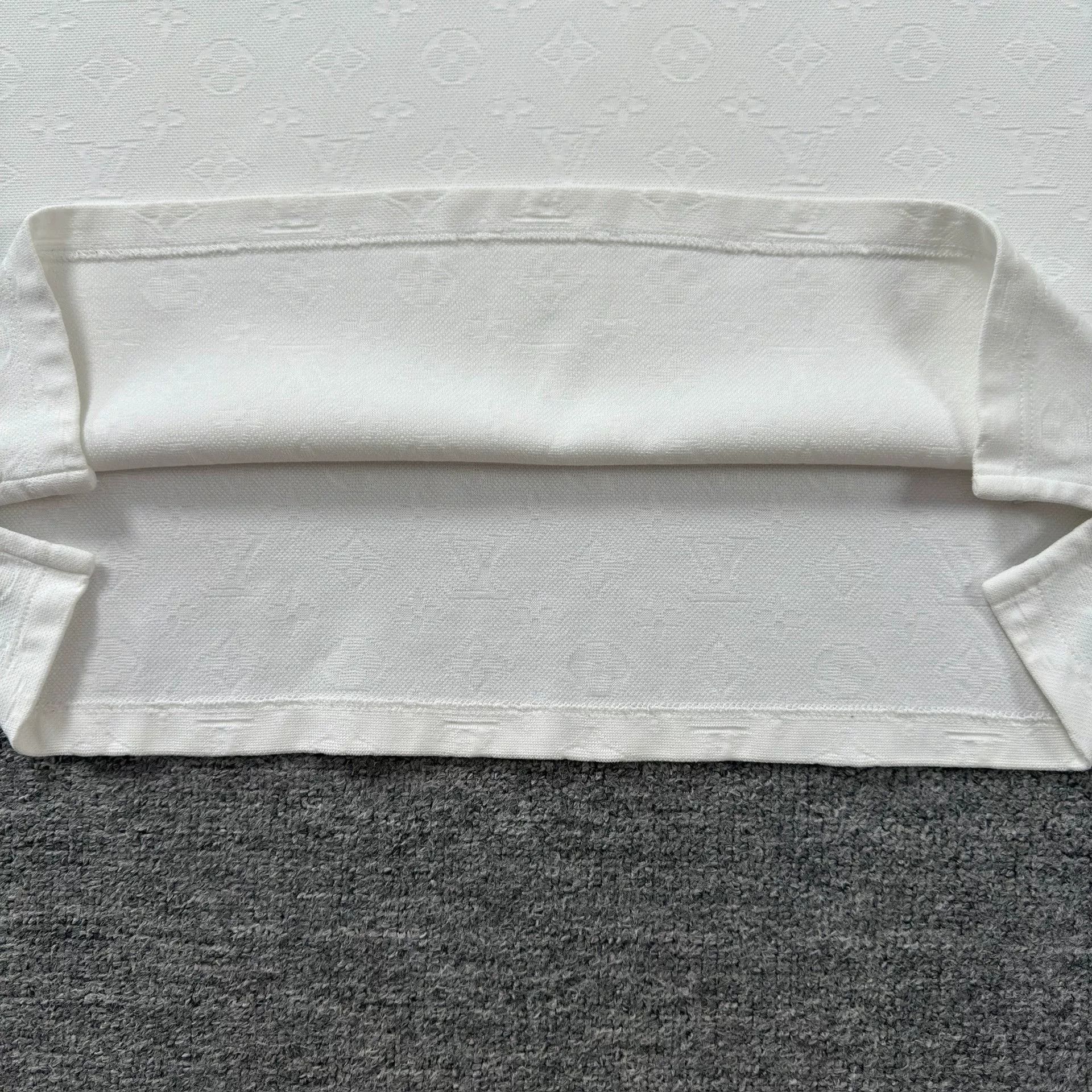 Louis Vuitton Louis Vuitton Monogram Pocket T-Shirt Size M Size US M / EU 48-50 / 2 - 4 Thumbnail