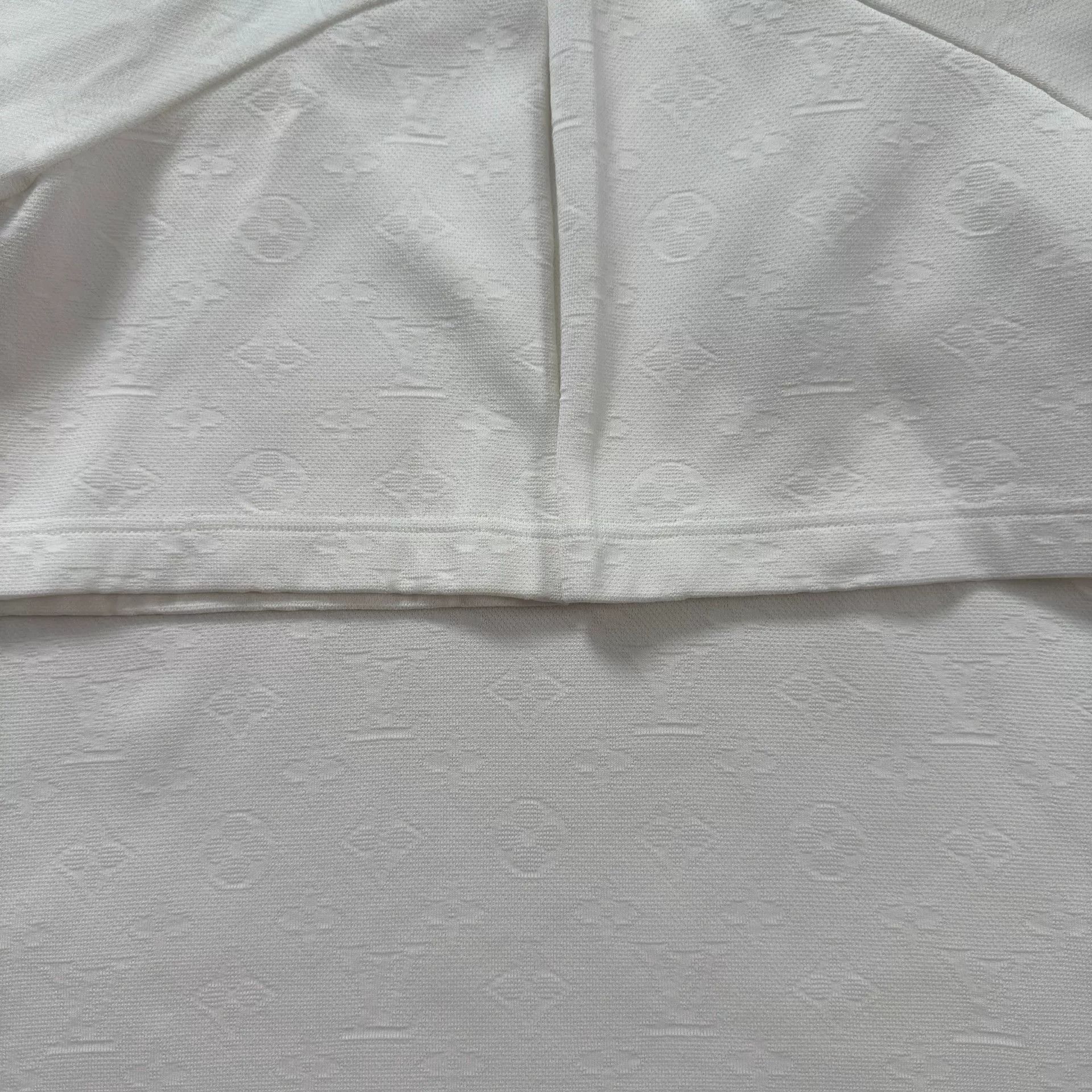 Louis Vuitton Louis Vuitton Monogram Pocket T-Shirt Size M Size US M / EU 48-50 / 2 - 5 Thumbnail