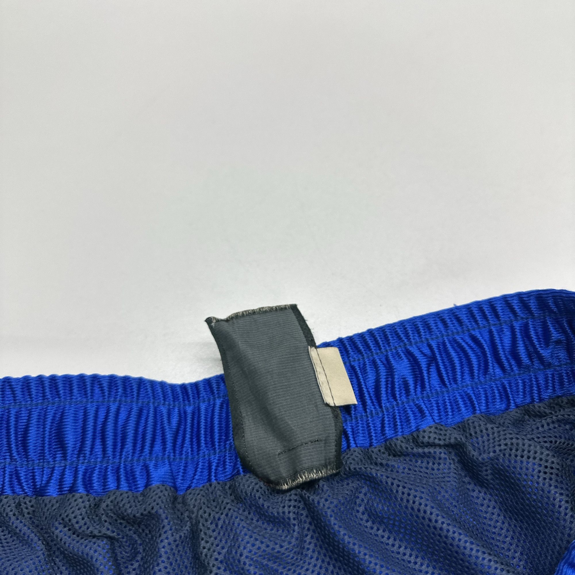 Gucci Gucci Web Stripe Shorts Size L Size US 34 / EU 50 - 4 Thumbnail