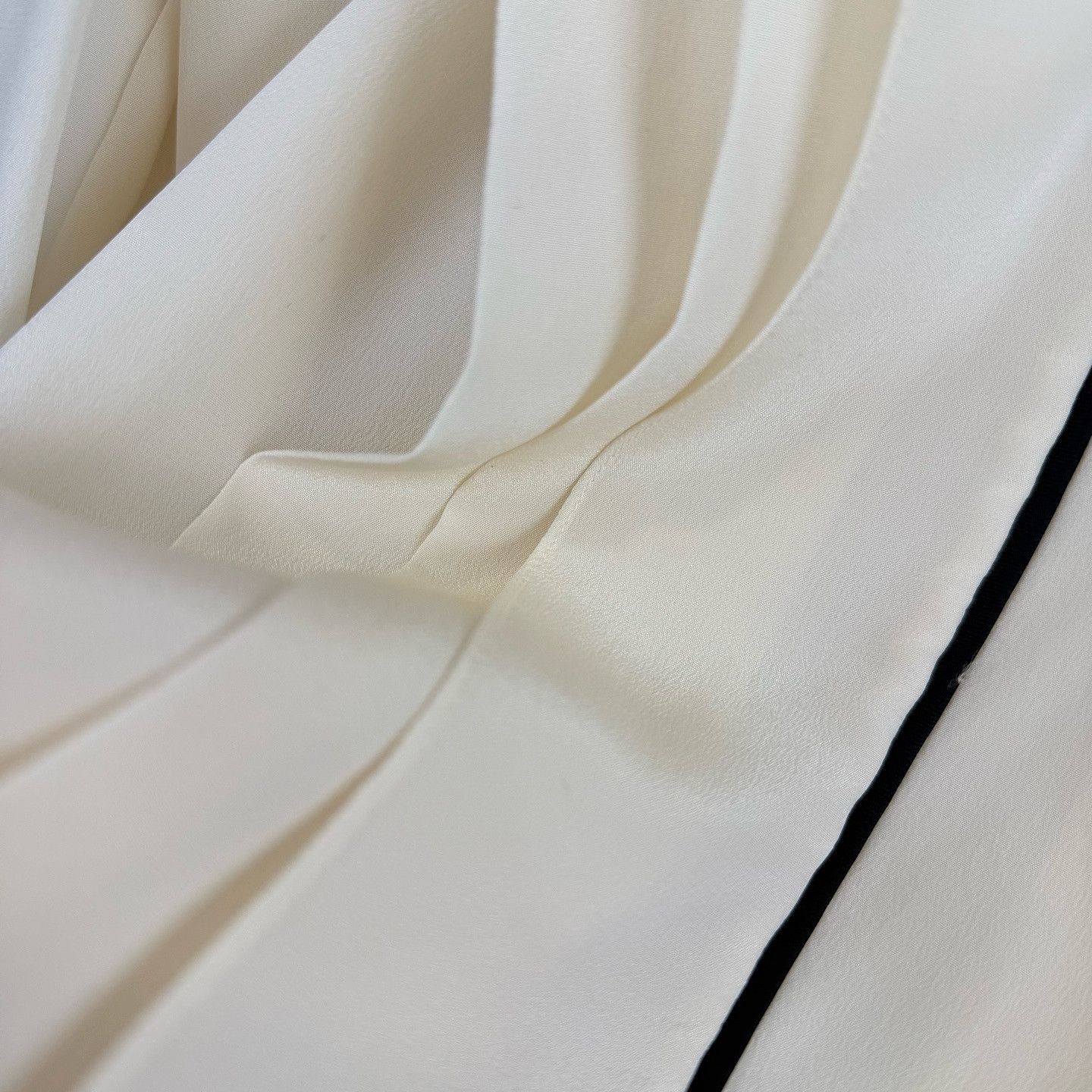 Prada Prada Pleated Blouse Size 38 Size XS / US 0-2 / IT 36-38 - 6 Thumbnail