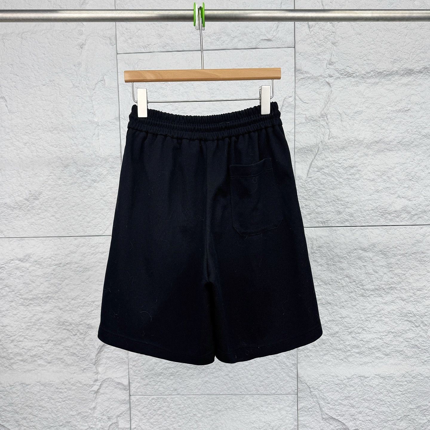 Gucci Gucci Black Logo Shorts Size 28 Size US 28 / EU 44 - 2 Thumbnail